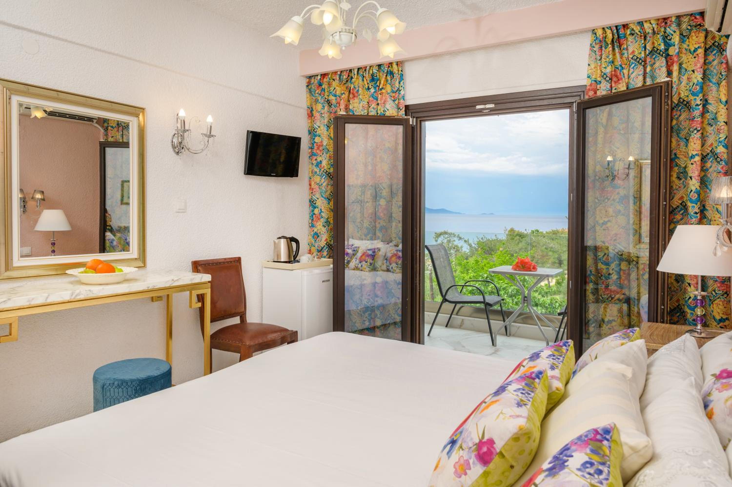 Triple Room with Sea View photo 1