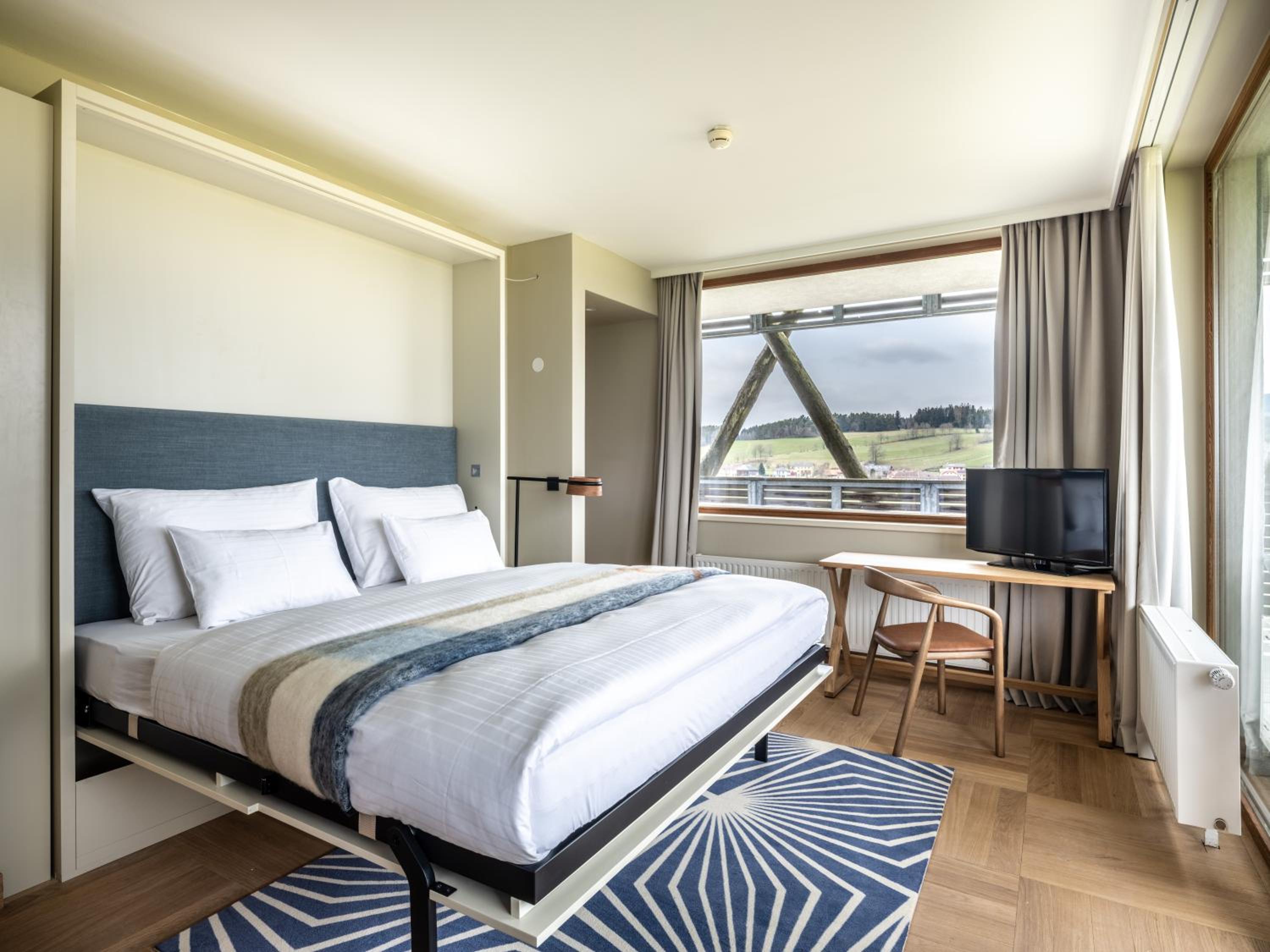 Junior Suite Superior with Balcony