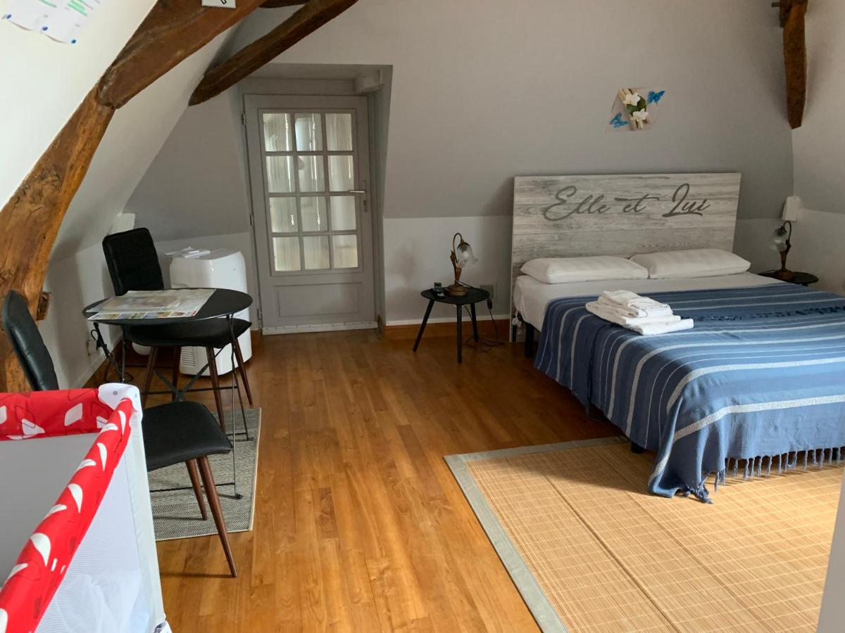 Two-Bedroom Suite photo 2