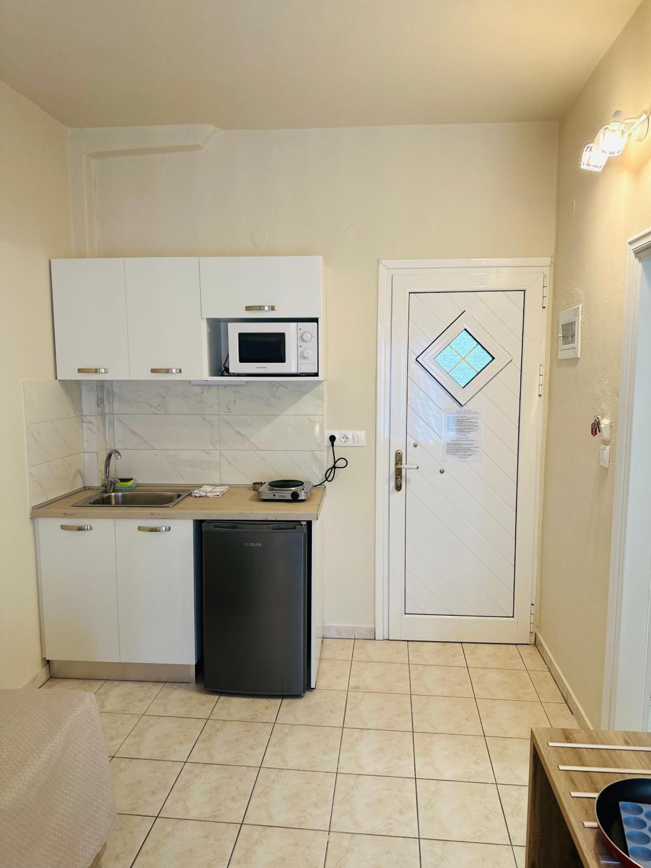 Classic Quadruple Room - Photo 4
