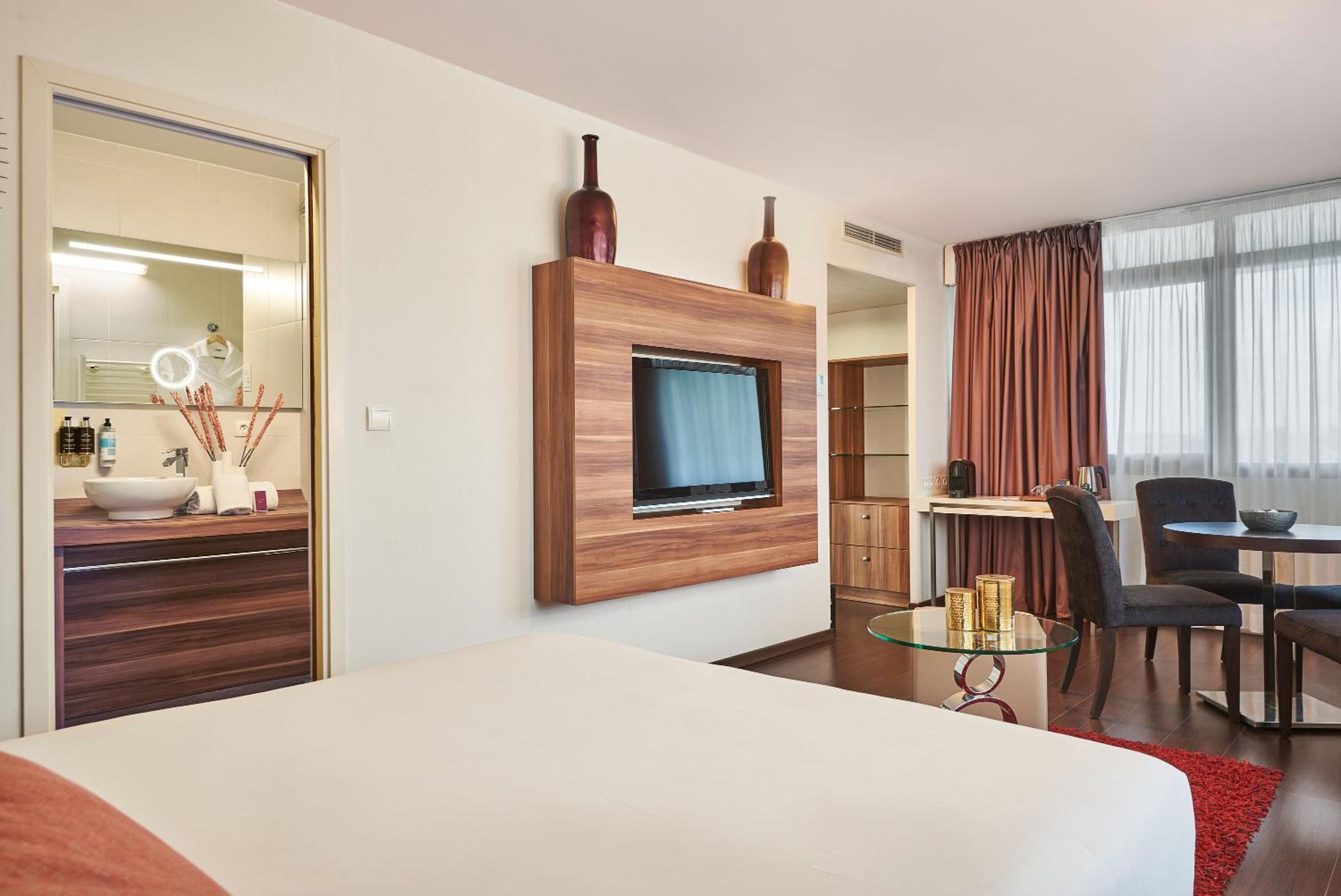 Junior Suite - Photo 3