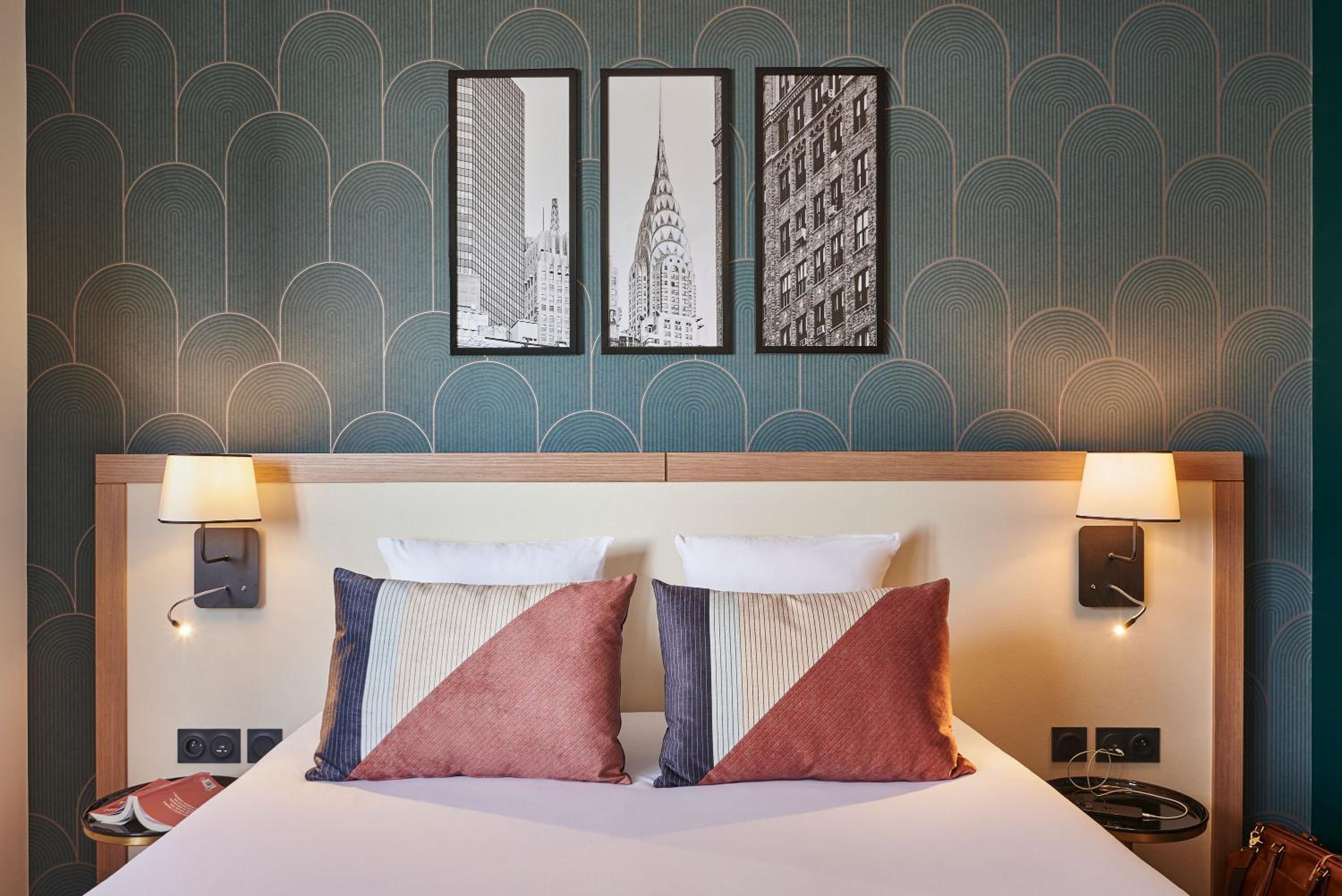 Superior Triple Room photo 3