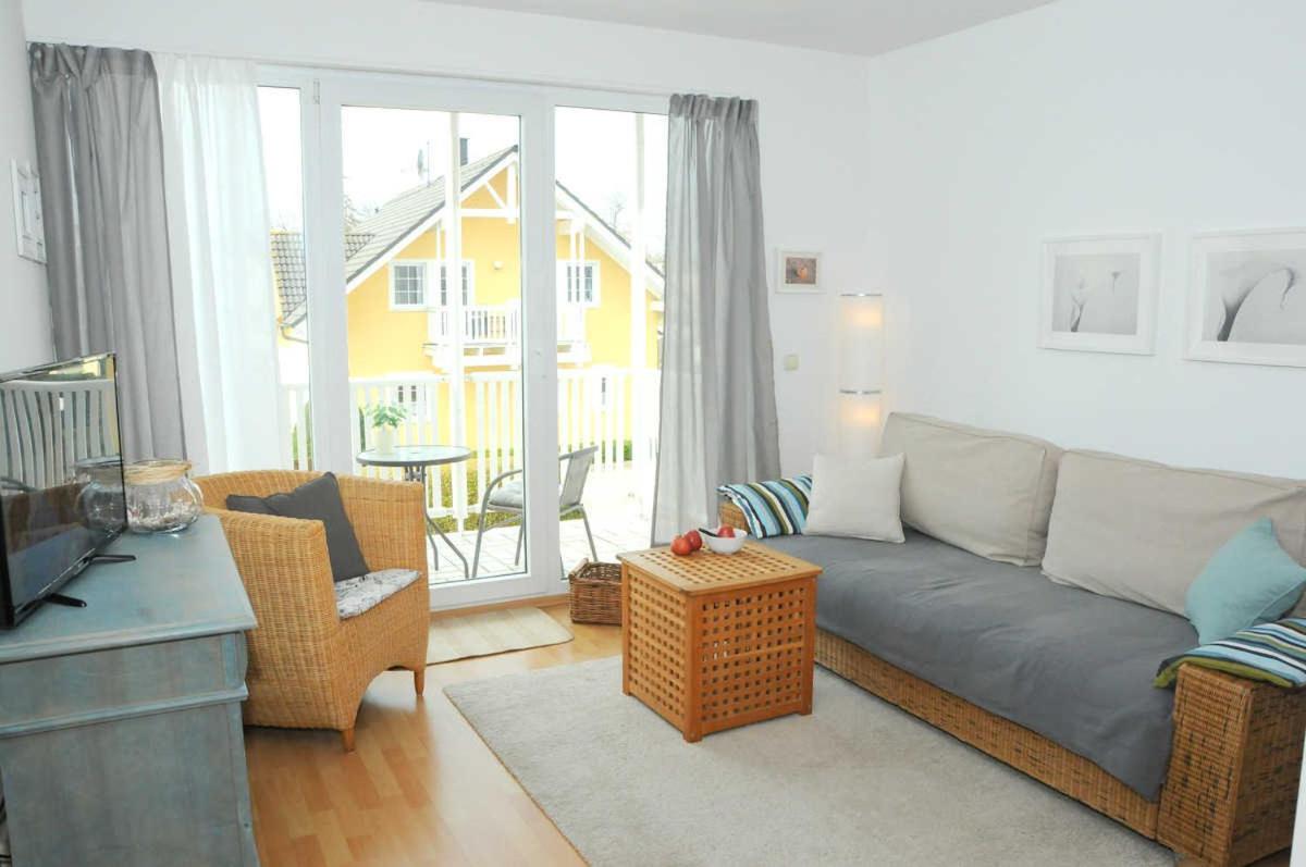 One-Bedroom Apartment with Balcony photo 1