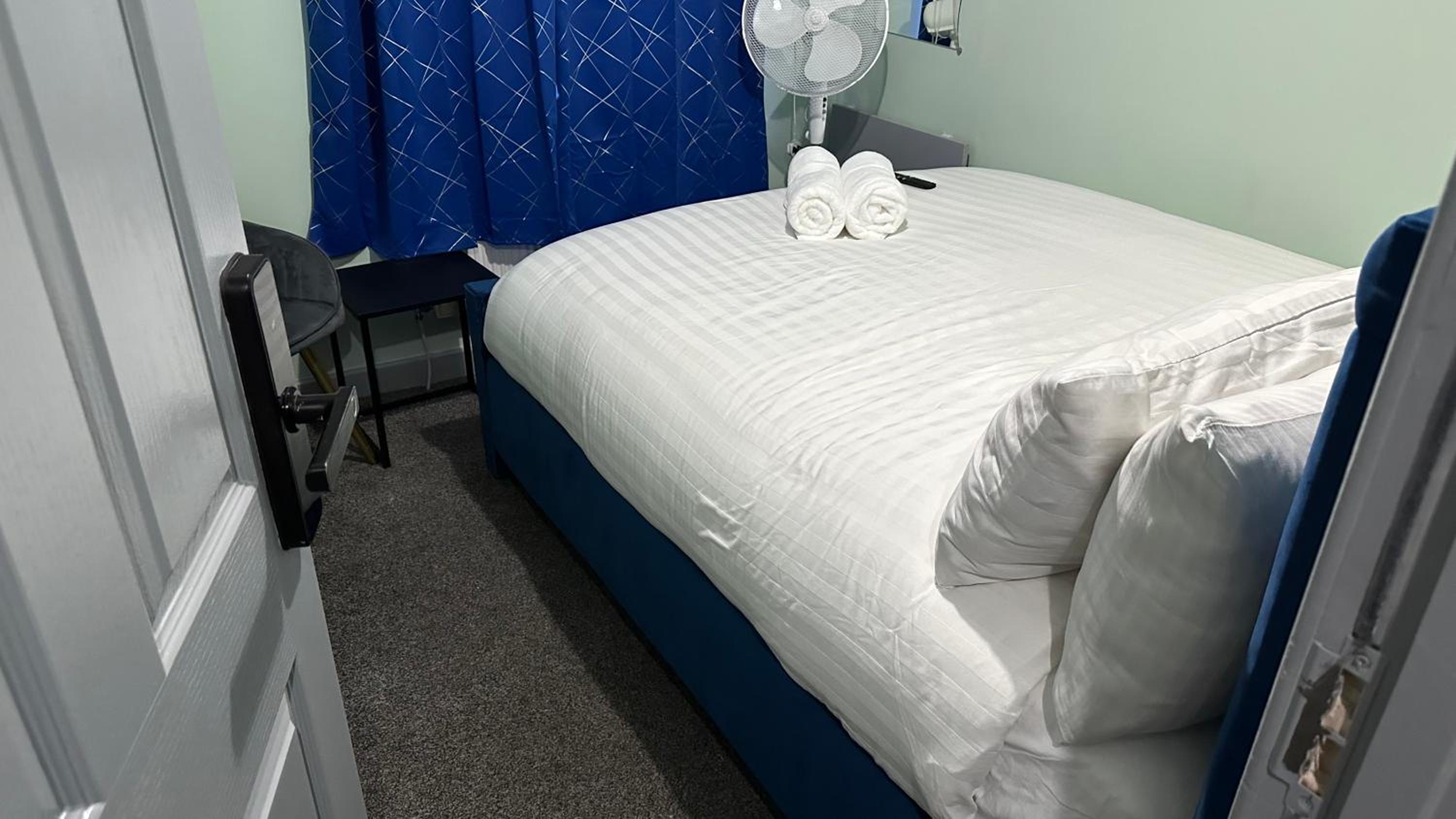 Double Room - Photo 1