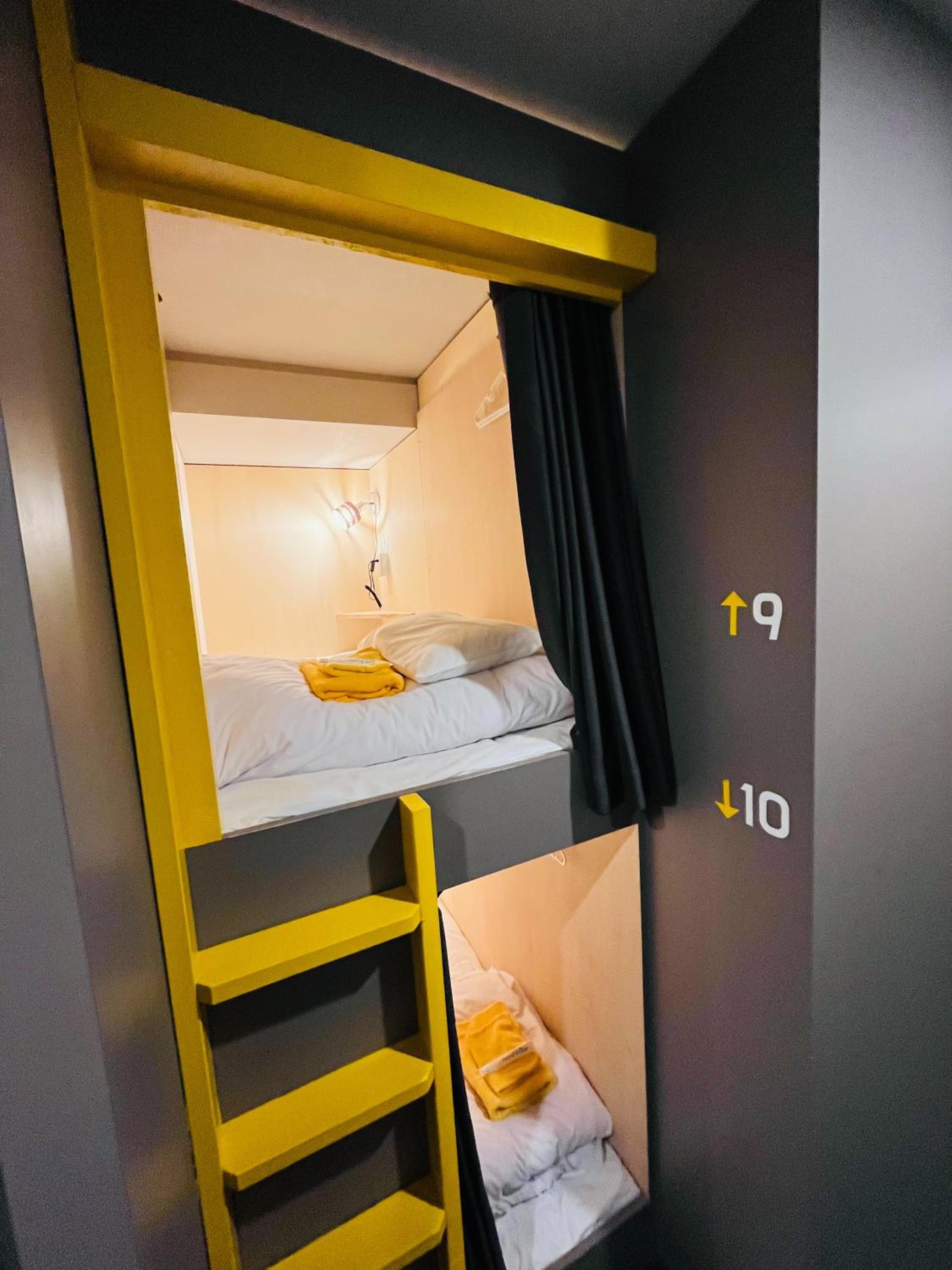 Bunk Bed in Female Dormitory Room   photo 2