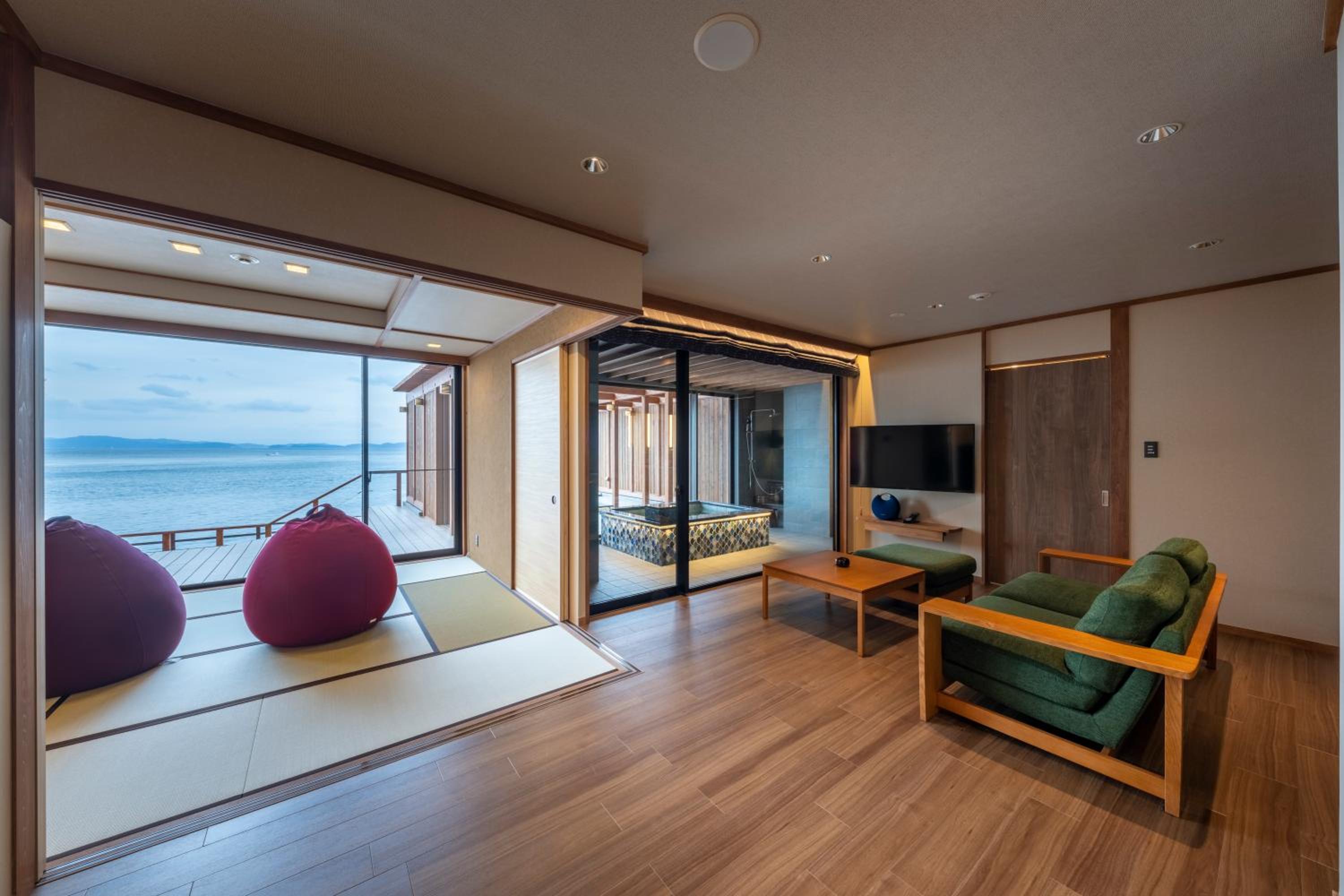 Suite with Sea View