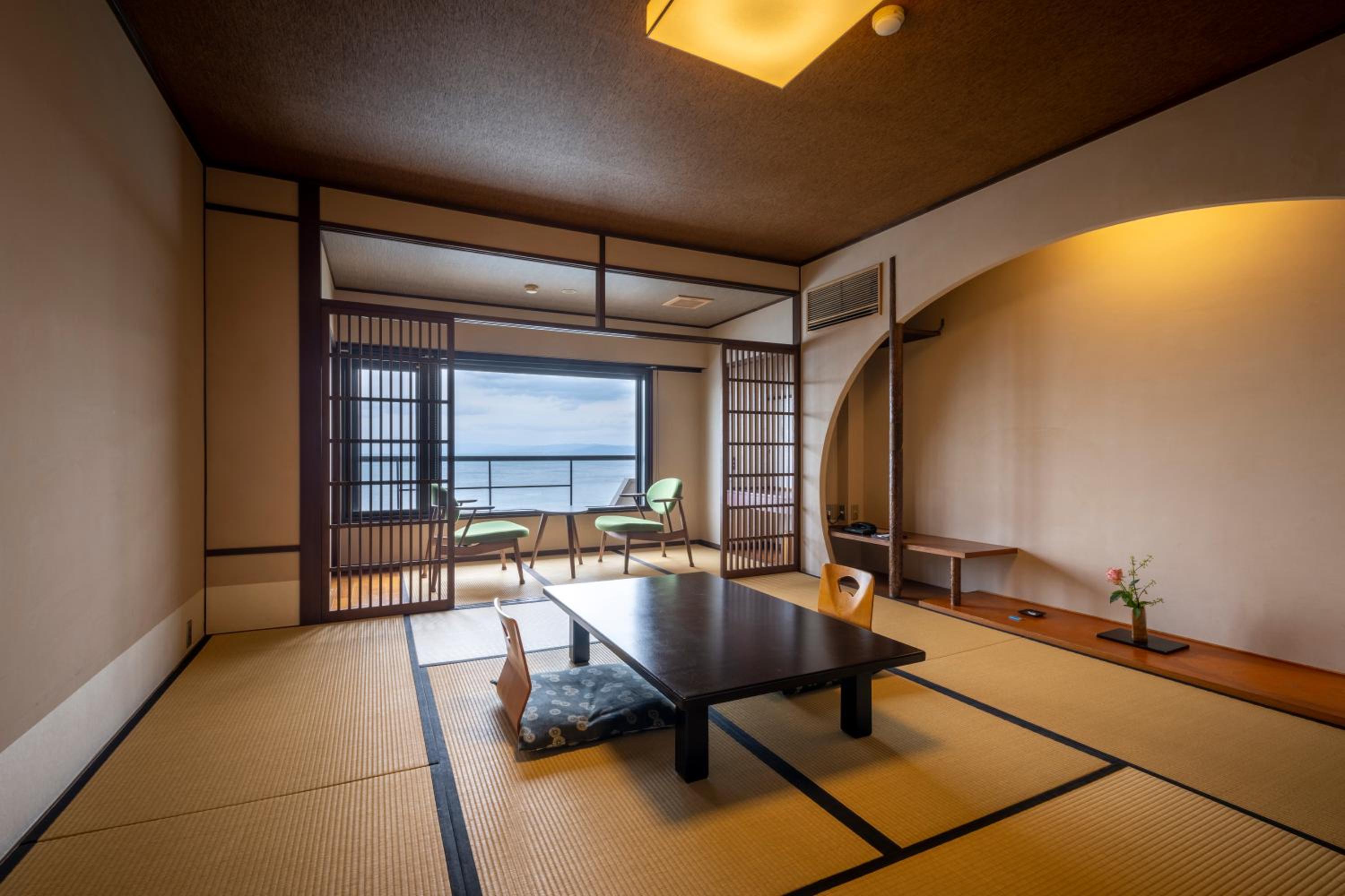 Superior Japanese-Style Room with Ocean View - High Floor