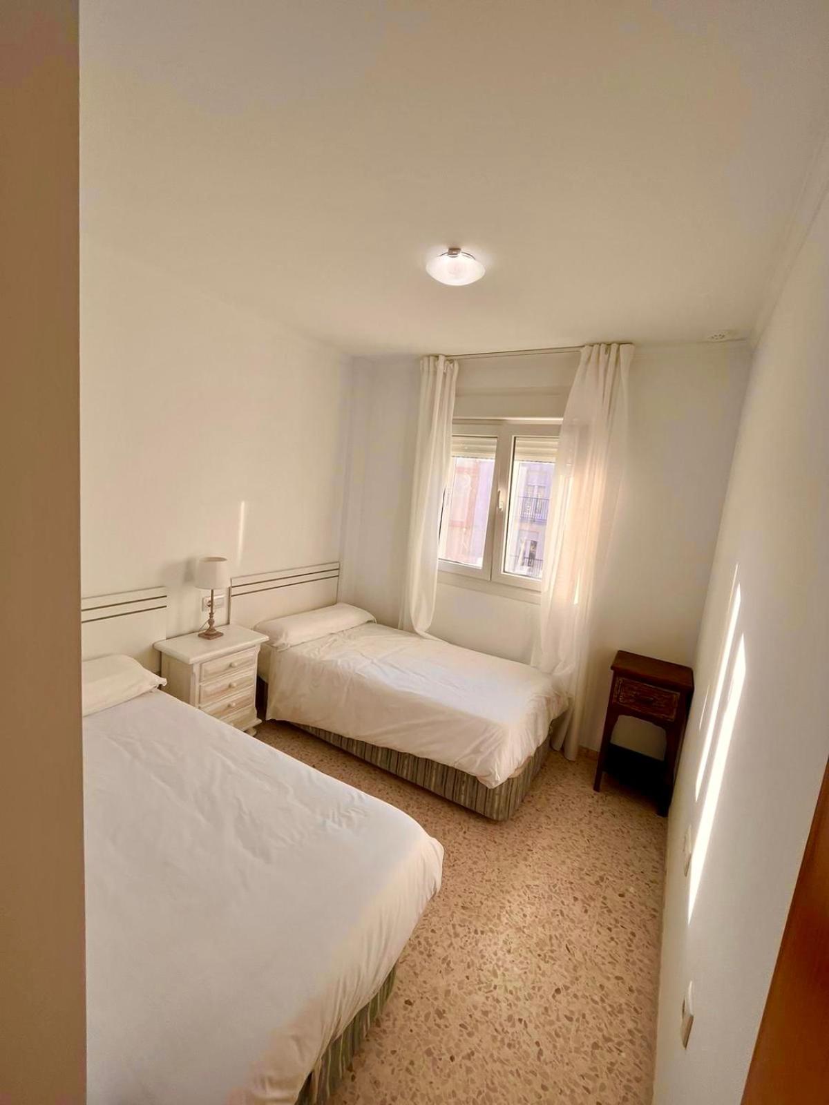 Three-Bedroom Apartment photo 2