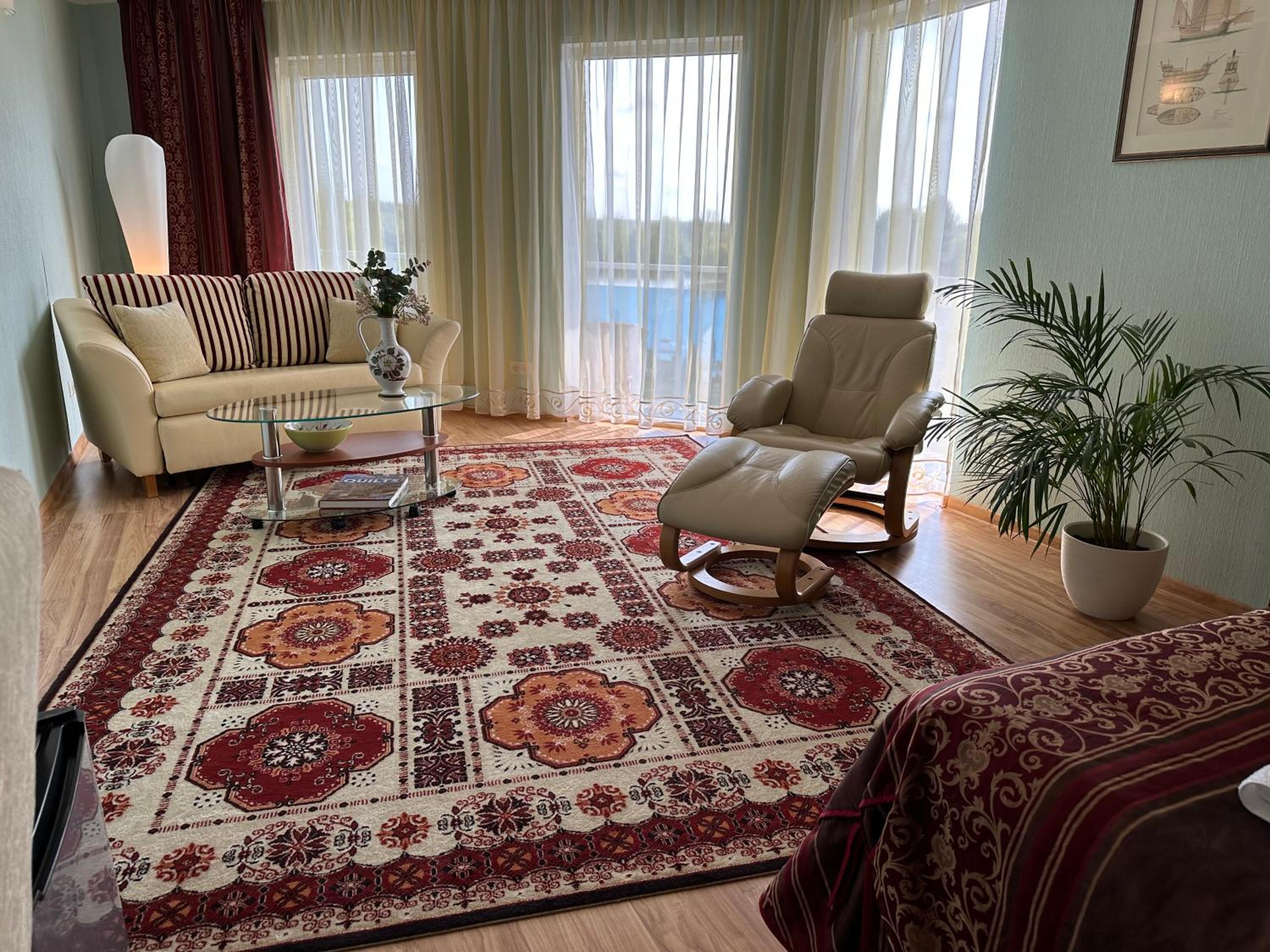 Deluxe Double Or Twin Room With Lake View photo 2