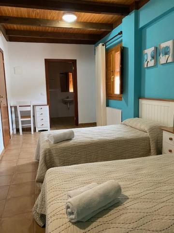 Habitación Estándar con Dos Camas Individuales
