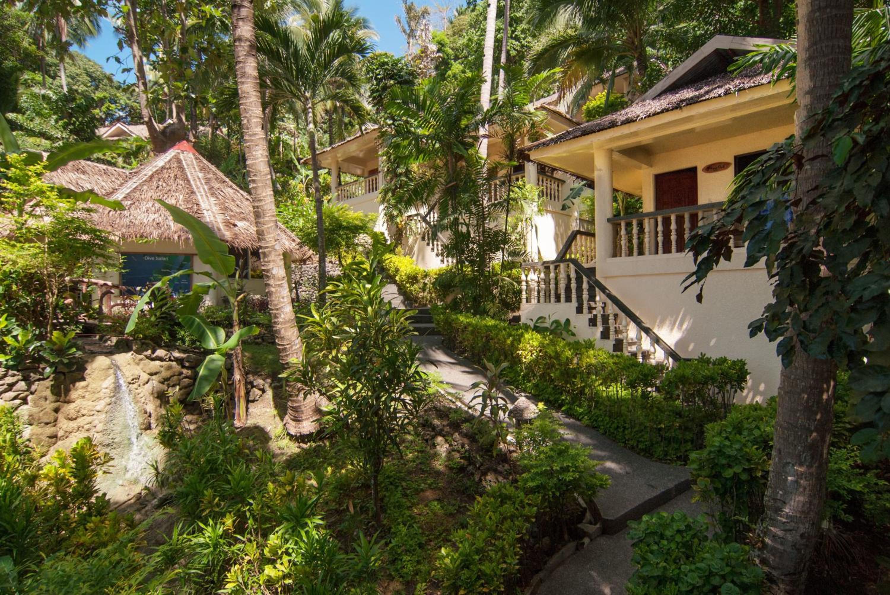 Deluxe Double Room with Balcony and Sea View  - Photo 8
