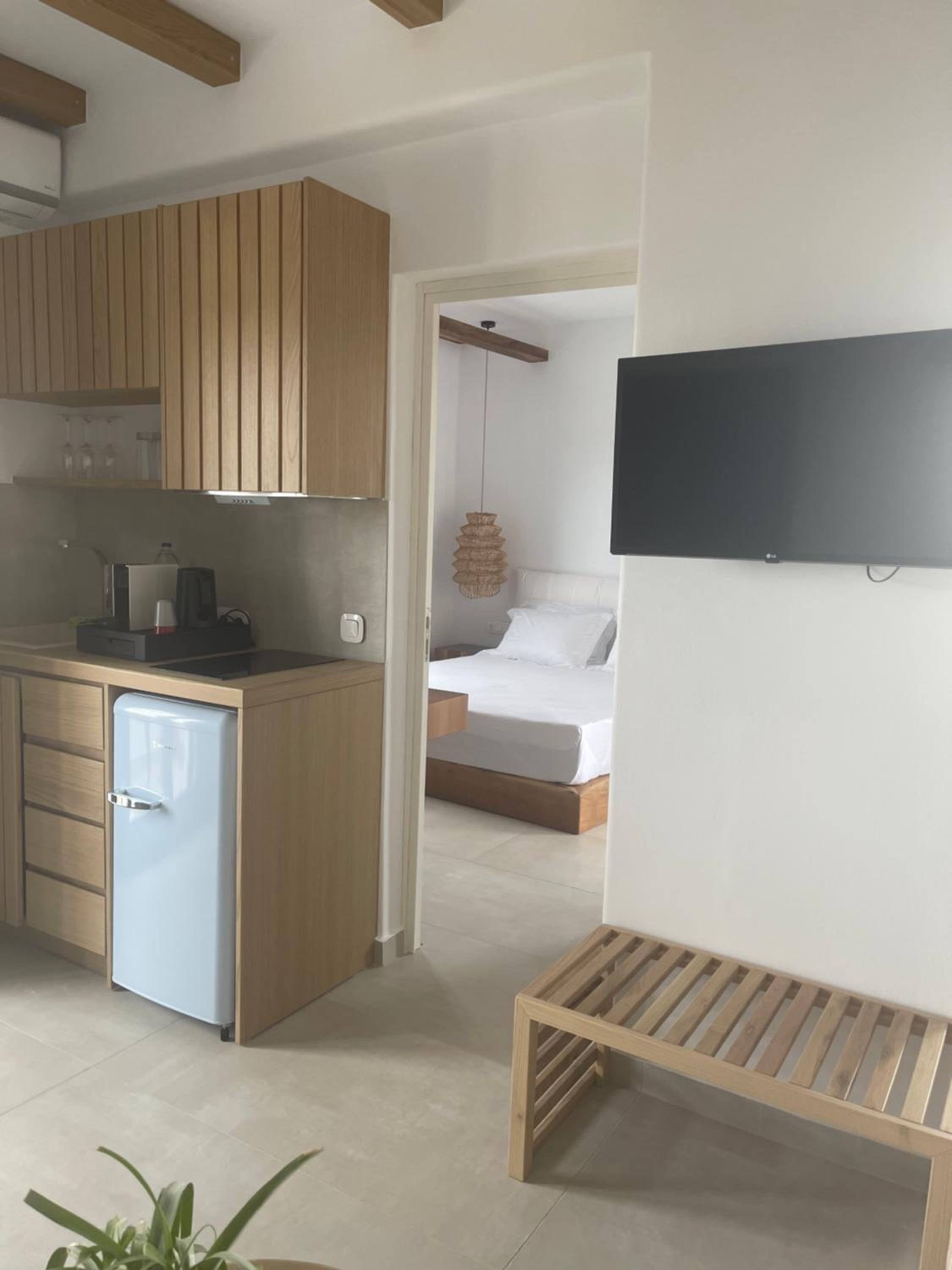 Large Double Room photo 3