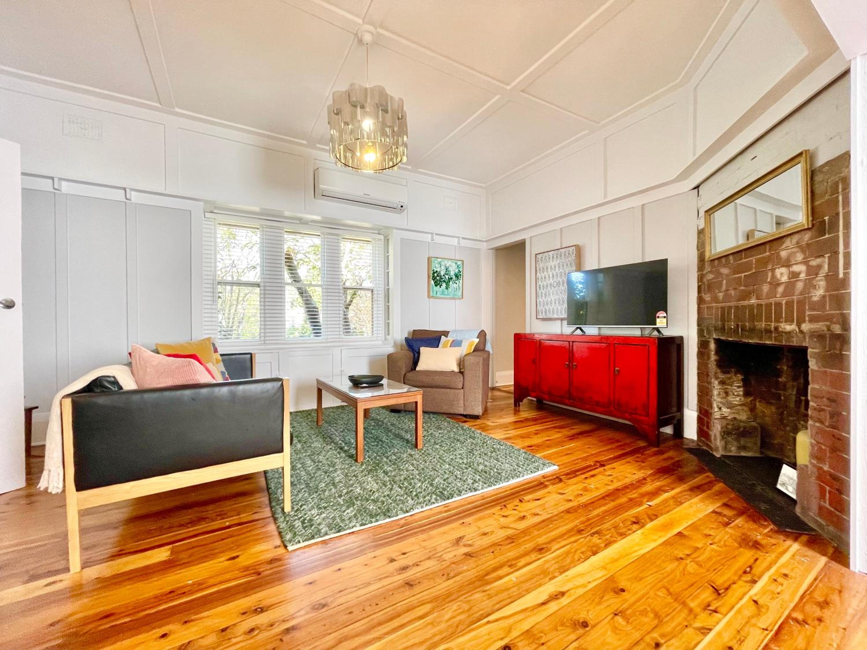 Three-Bedroom House photo 1