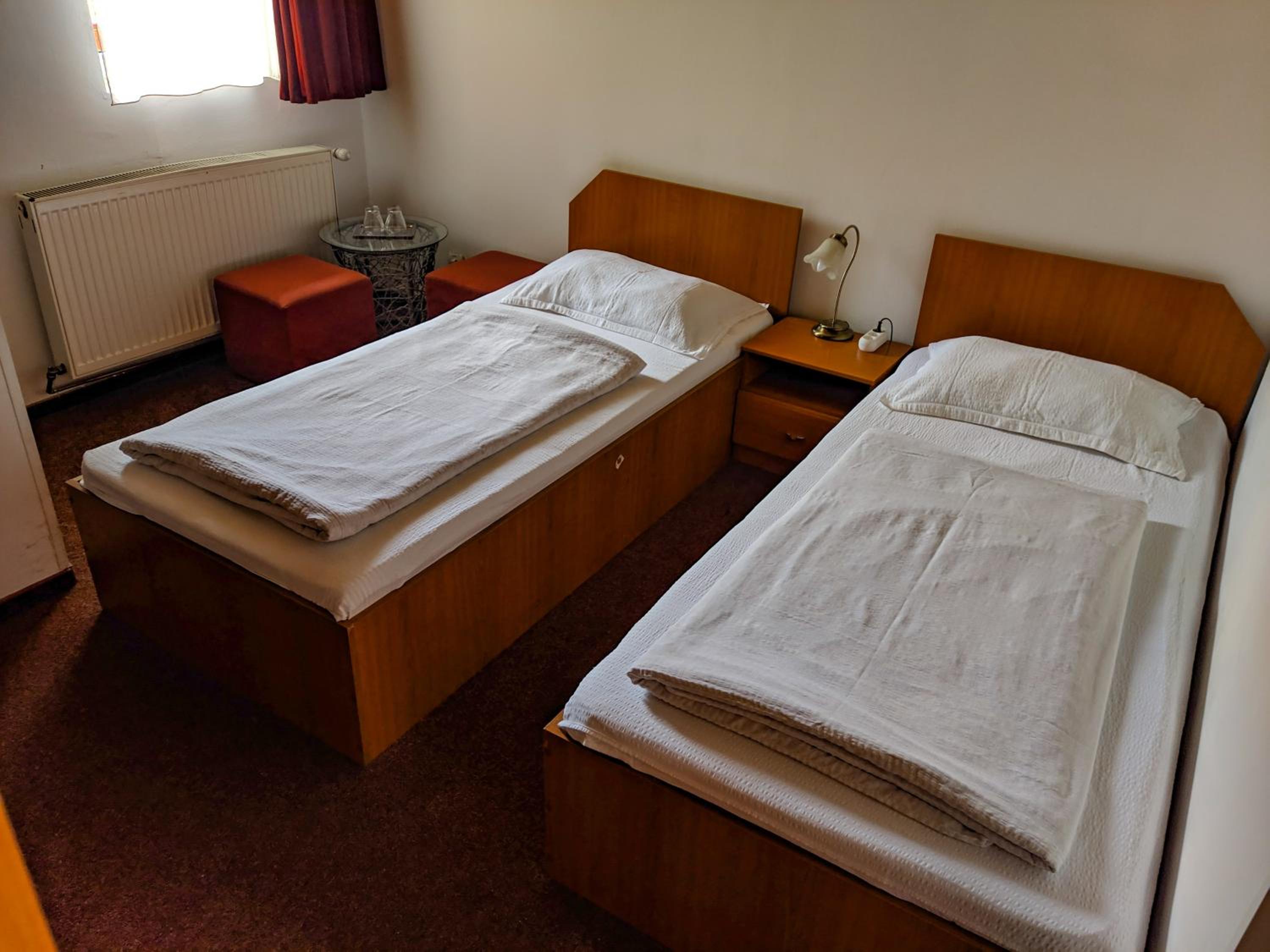 Double or Twin Room - Photo 15