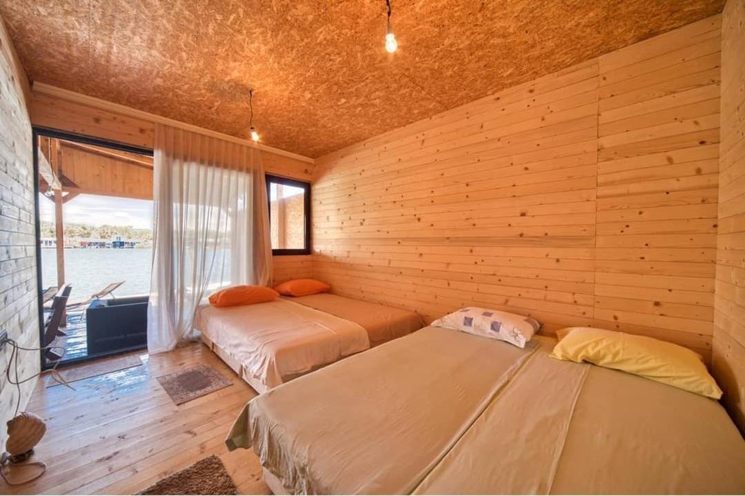 One-Bedroom House photo 3