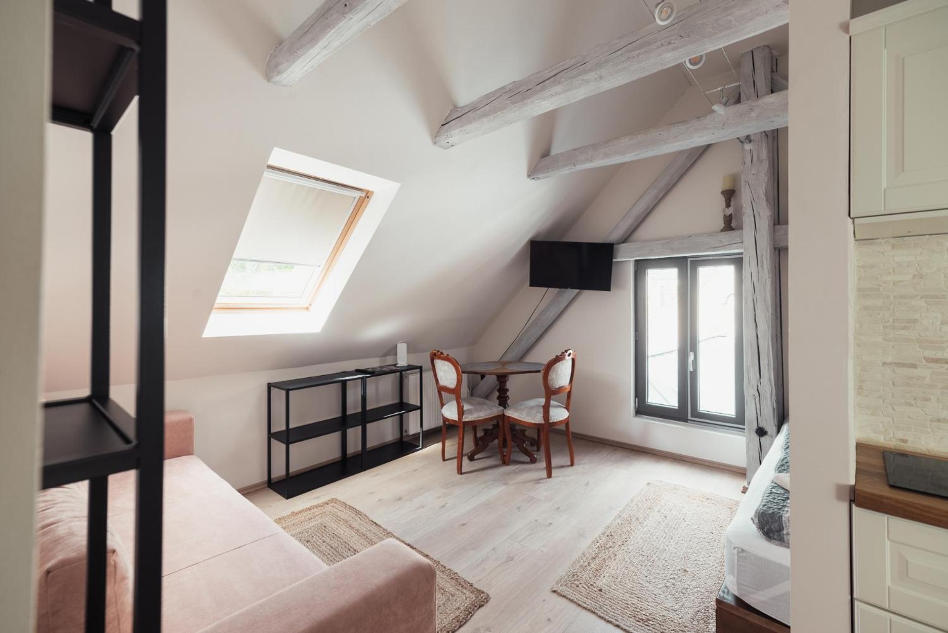Superior Apartment - Photo 7