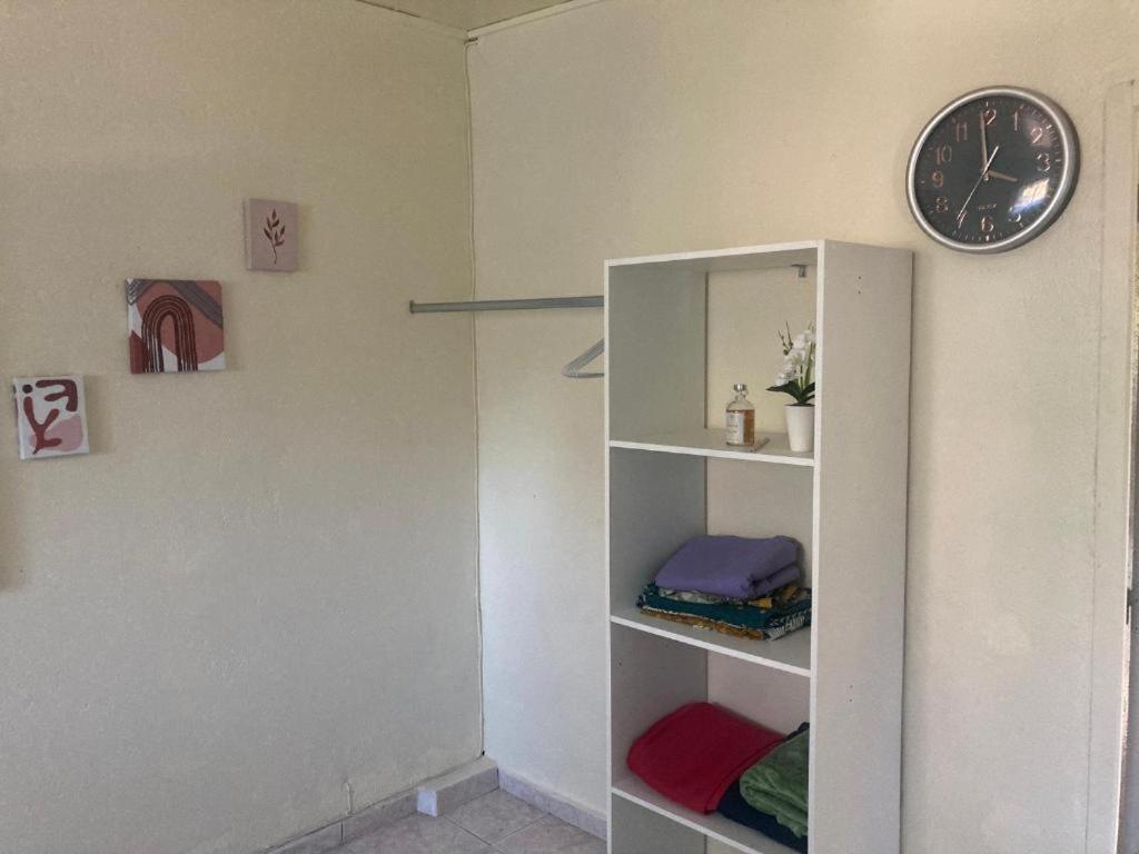 Double Room With Private Bathroom photo 2