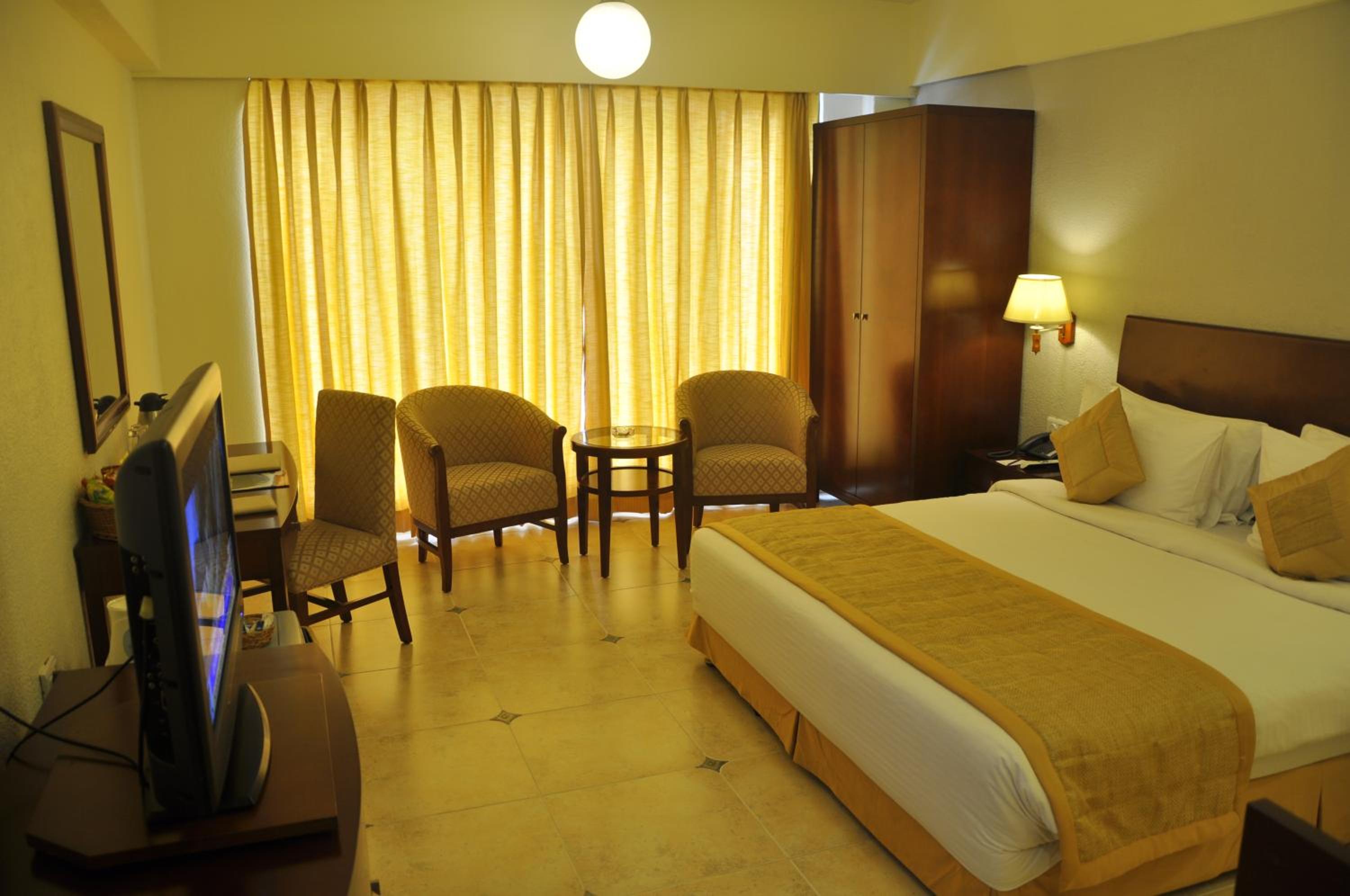 Superior Room - Photo 5
