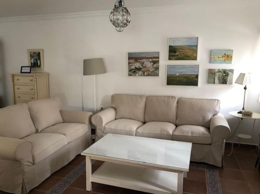Casa de cuatro habitaciones