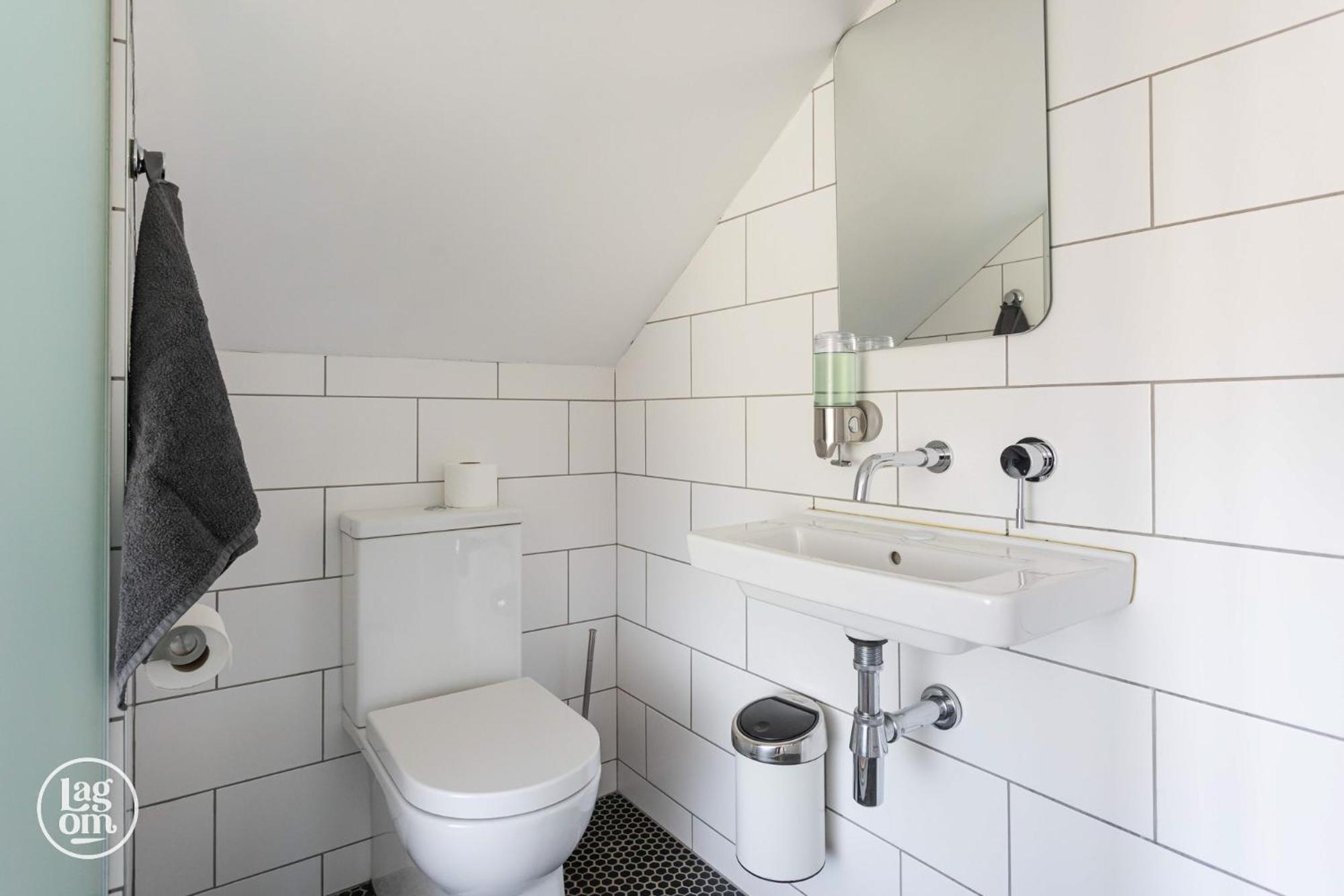 Two-Bedroom Chalet - Photo 5