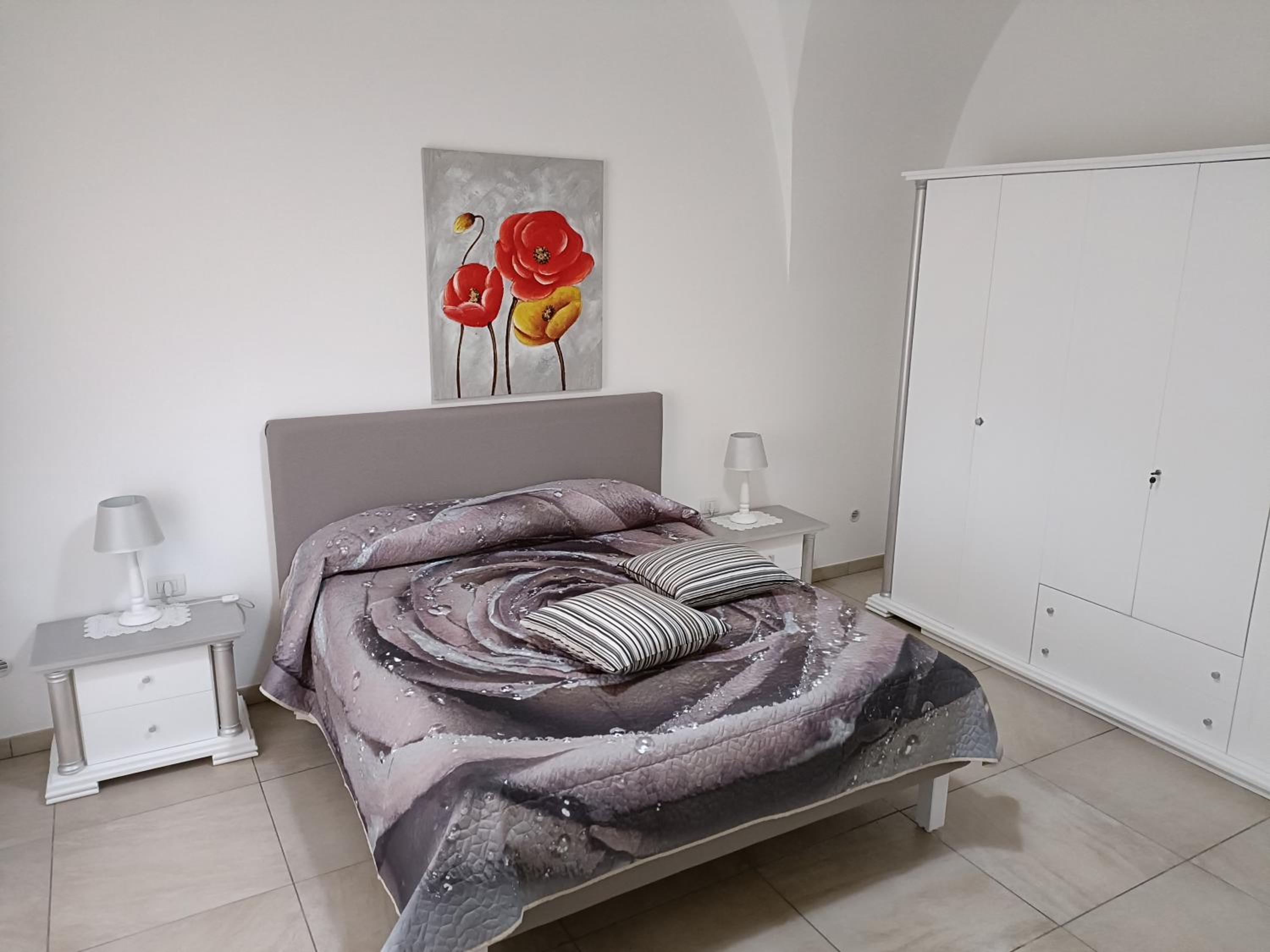 Apartment - Ground Floor - Photo 1