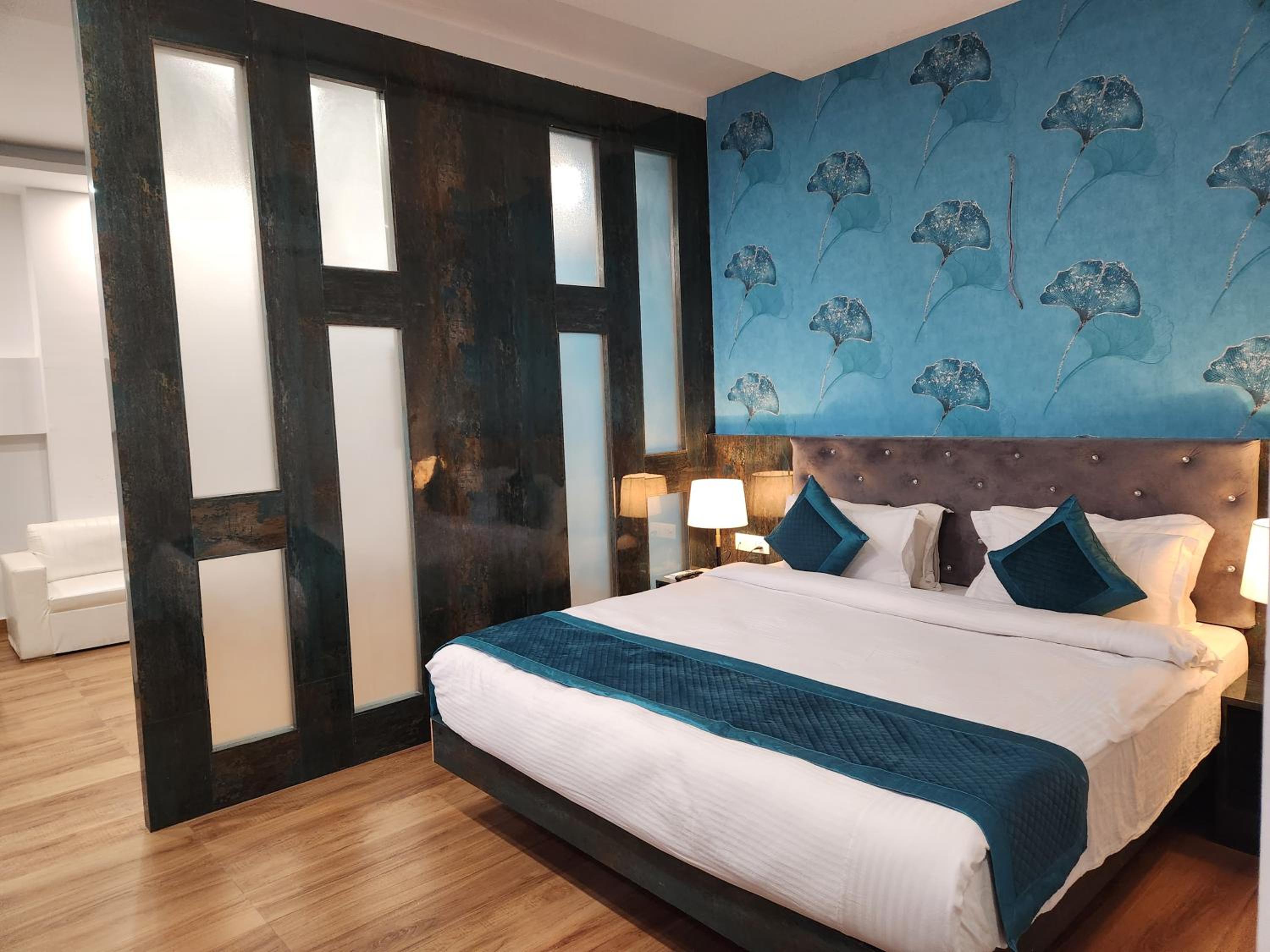 Double Room - Photo 9