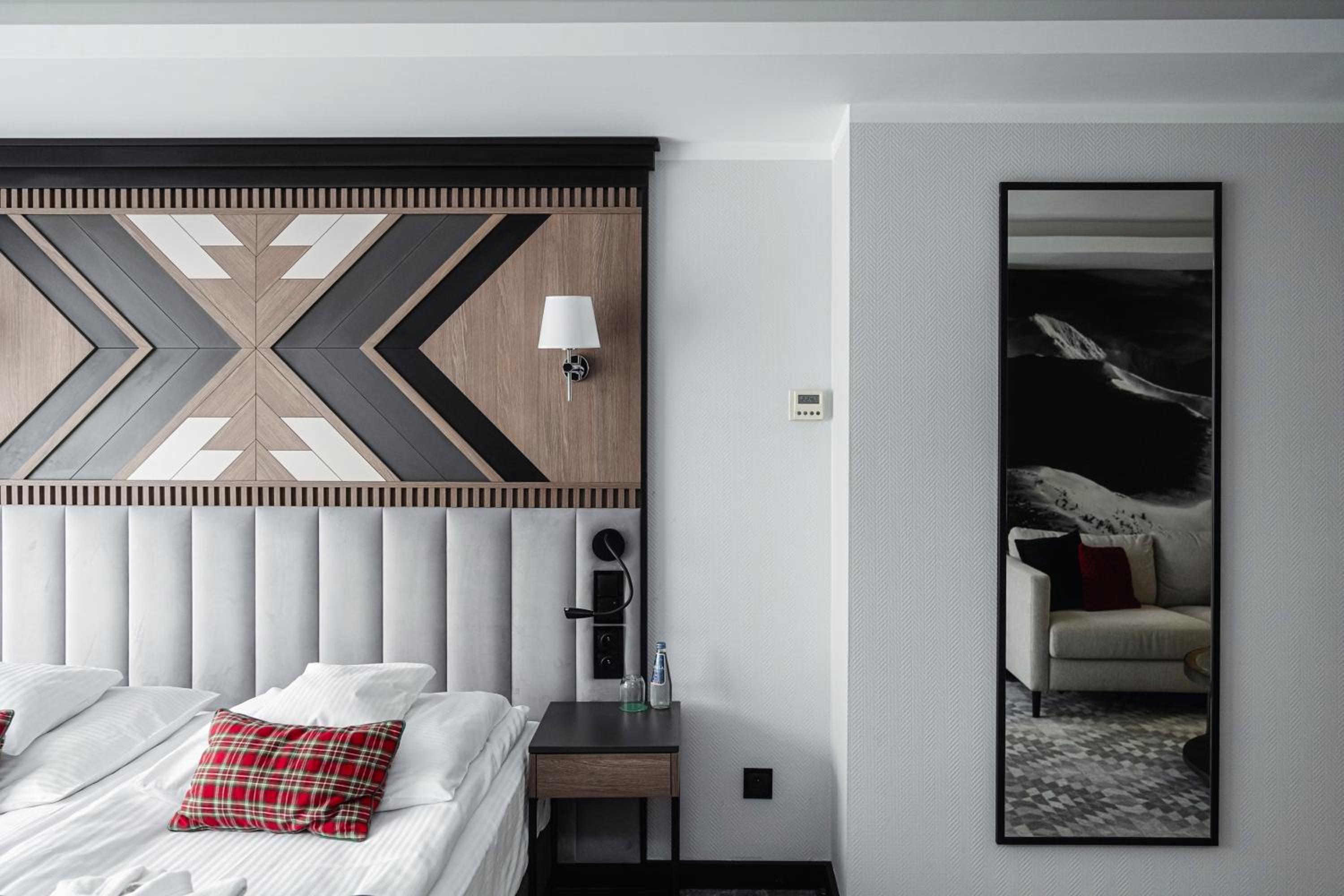 Standard Double Room with King size bed - Photo 2