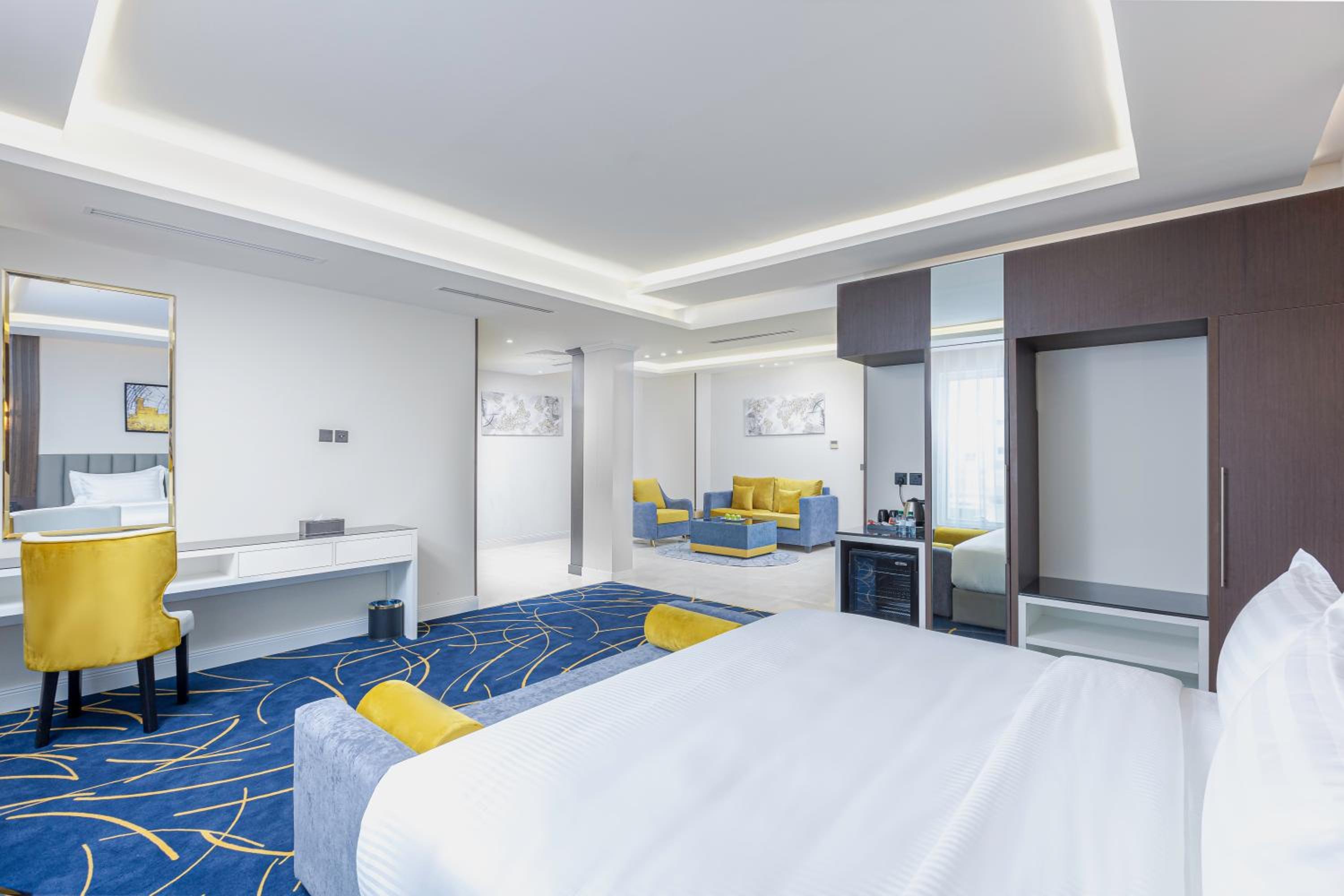 One-Bedroom Suite photo 2