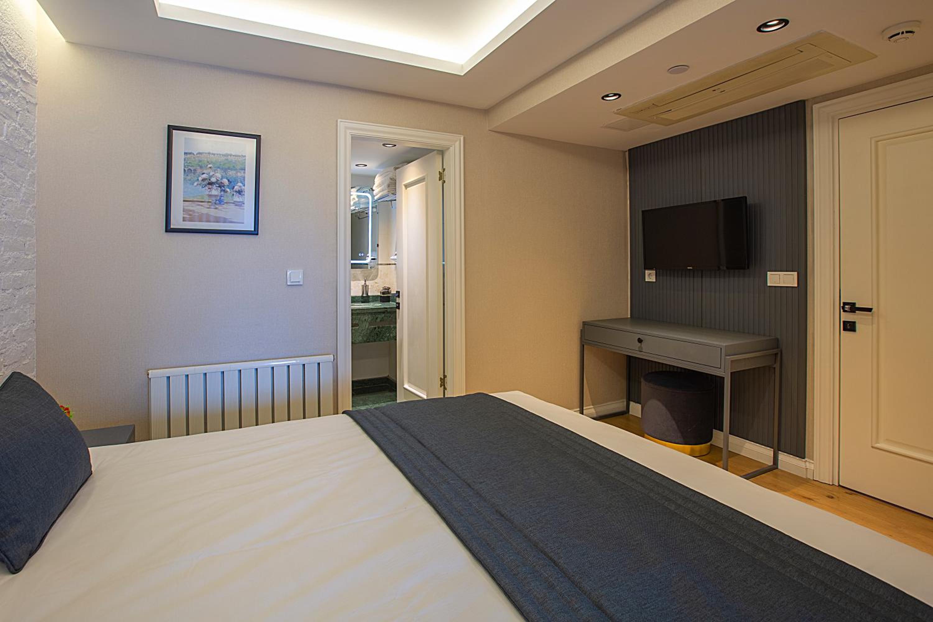 Superior Suite photo 3