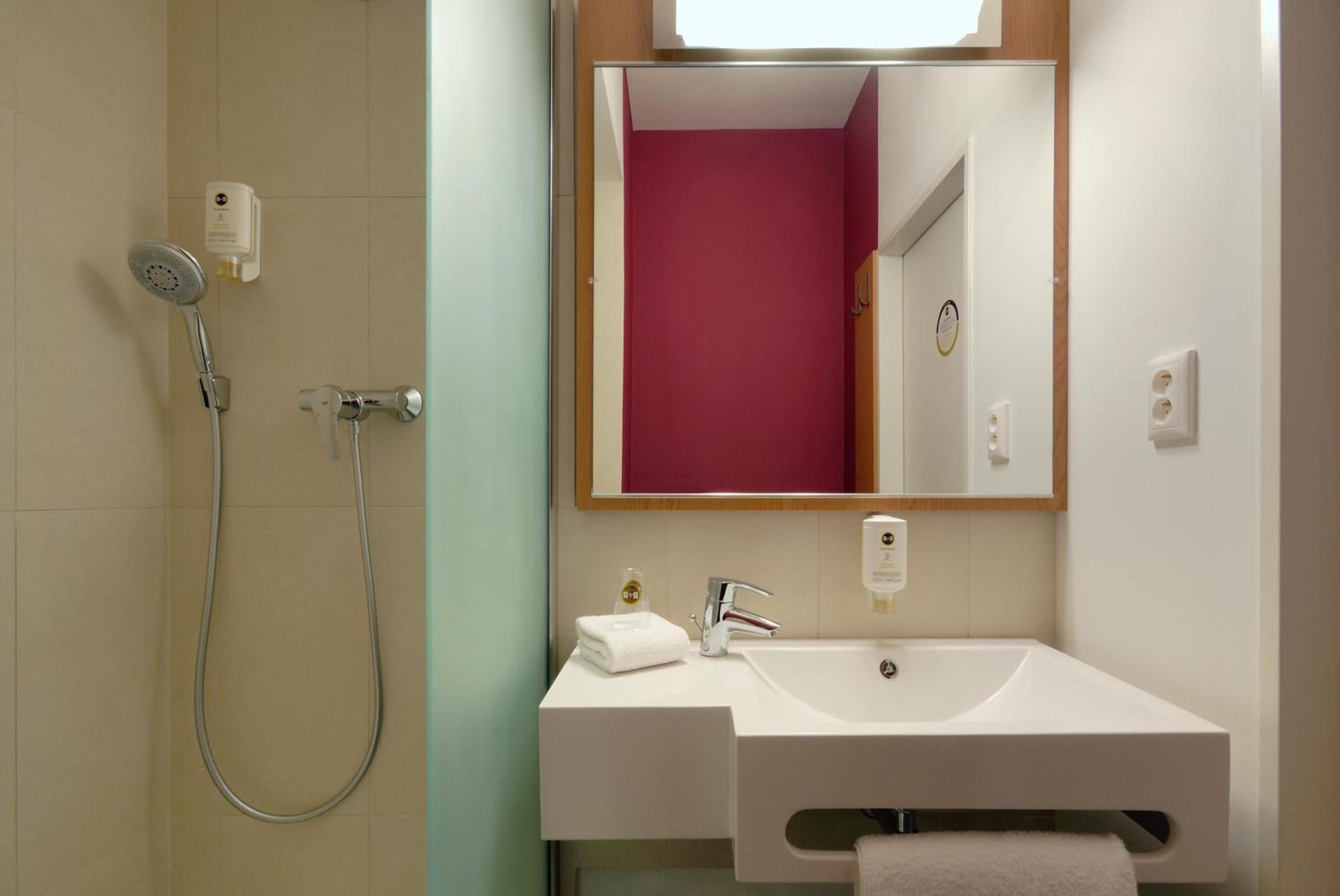 Double Room - Non-Smoking
