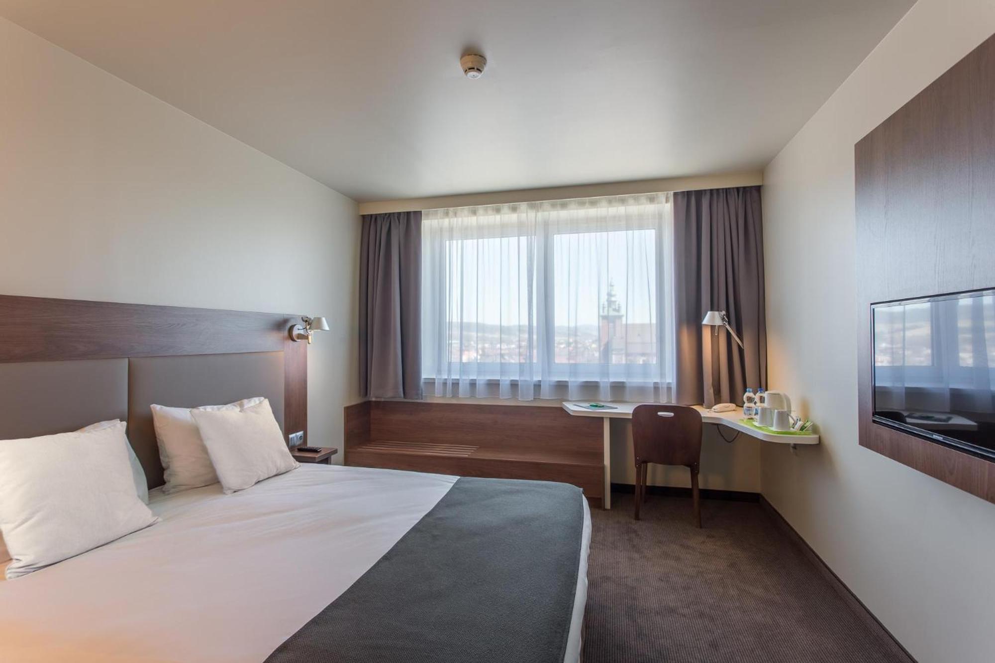 Deluxe Double Room with Mountain View photo 3