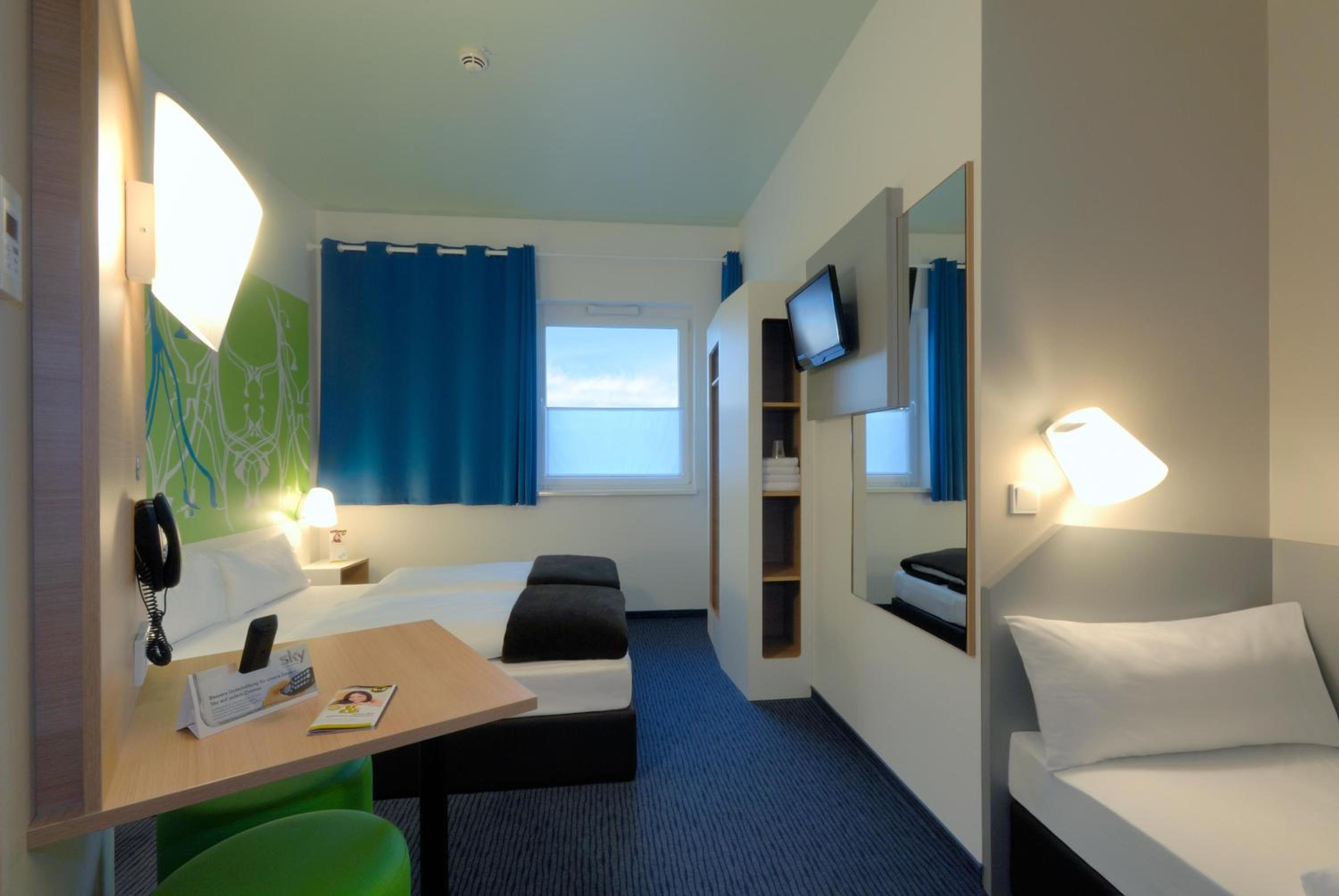 Triple Room - Photo 1