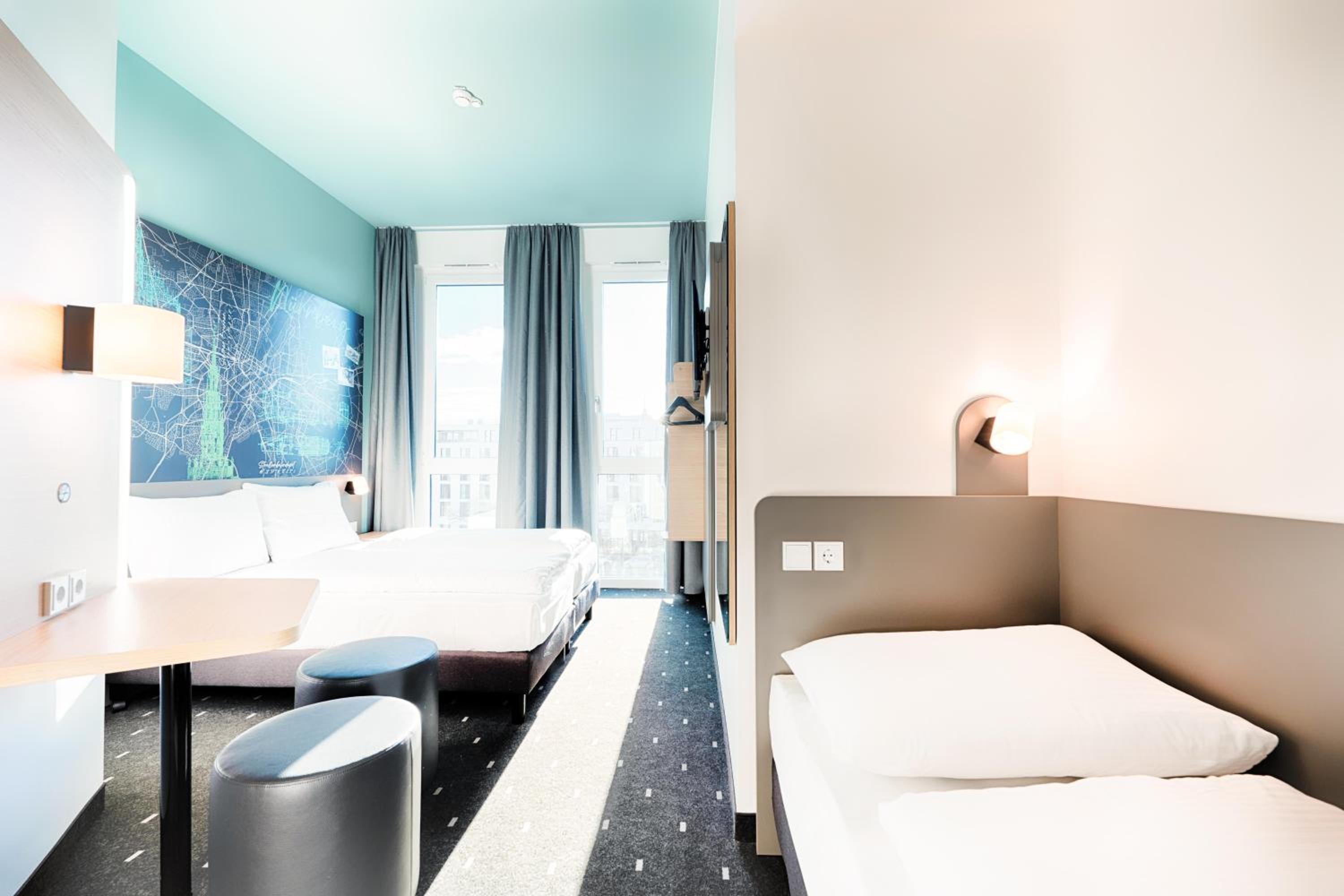 Triple Room - Photo 1
