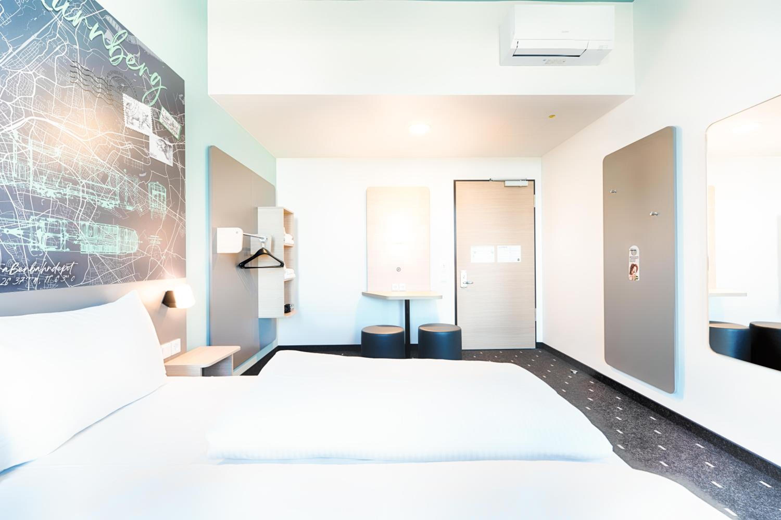 Double Room - Photo 5
