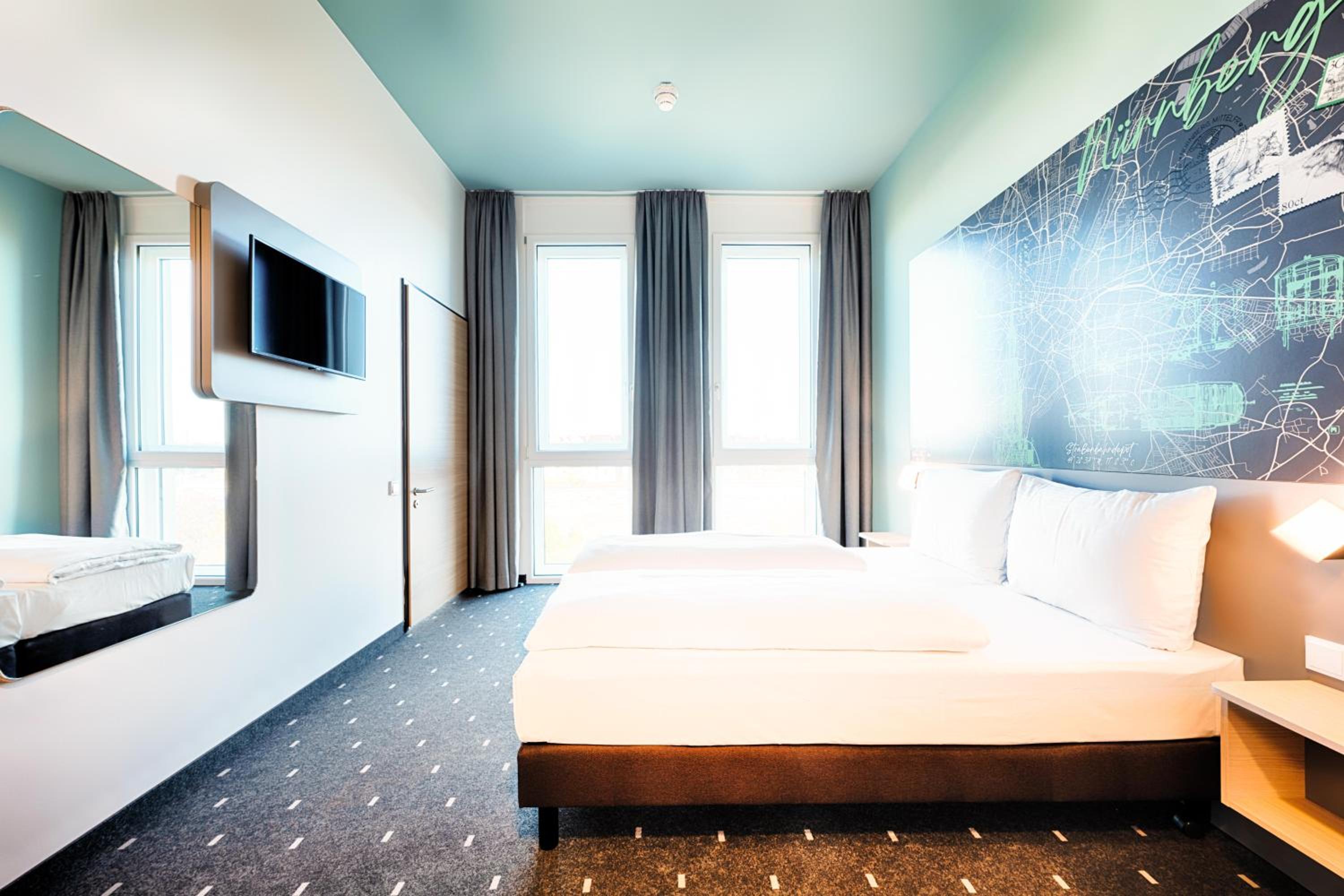Double Room - Photo 8