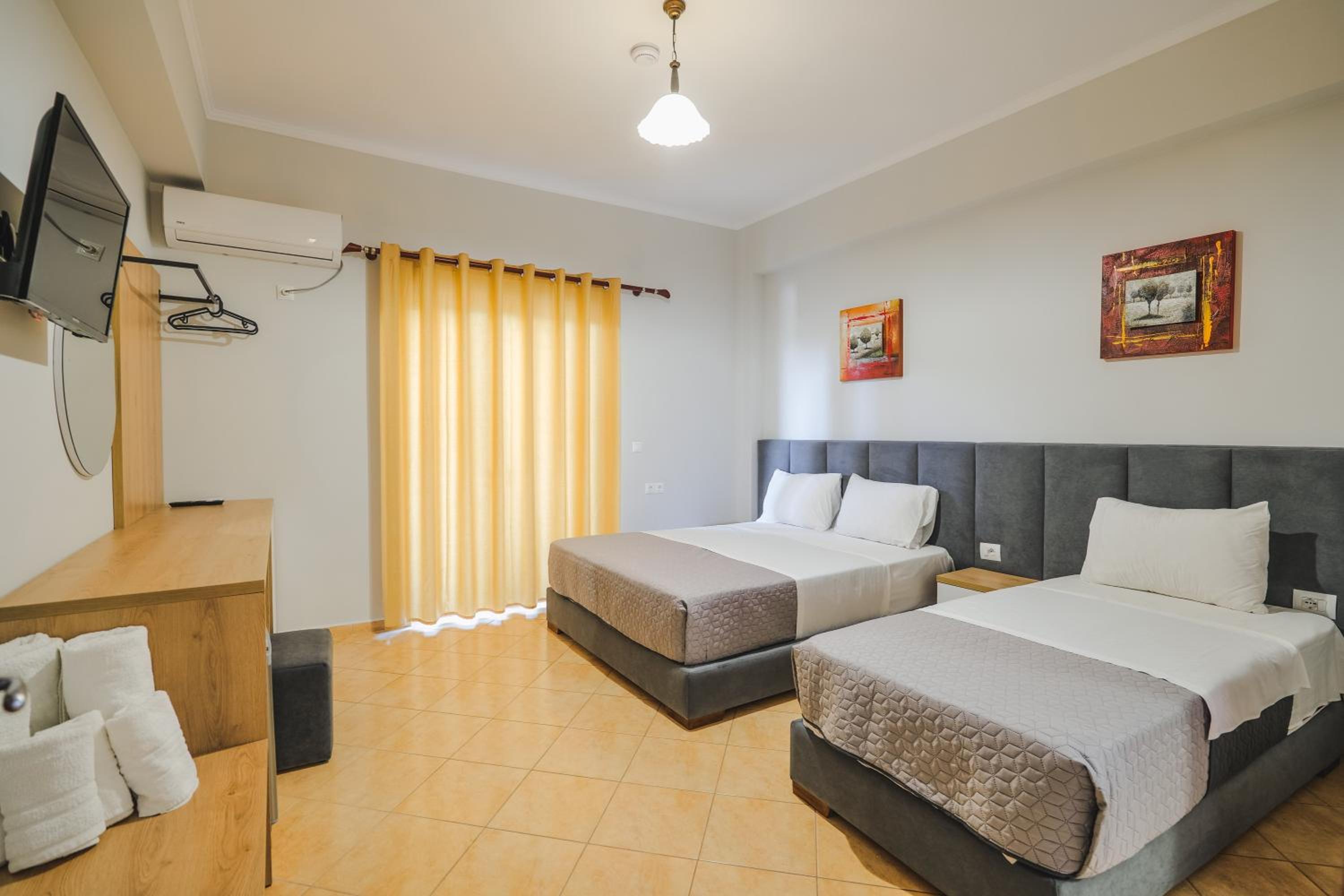 Triple Room with Balcony