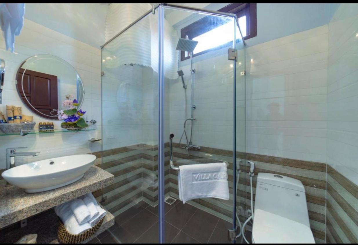 Villa with Private Pool - Photo 27