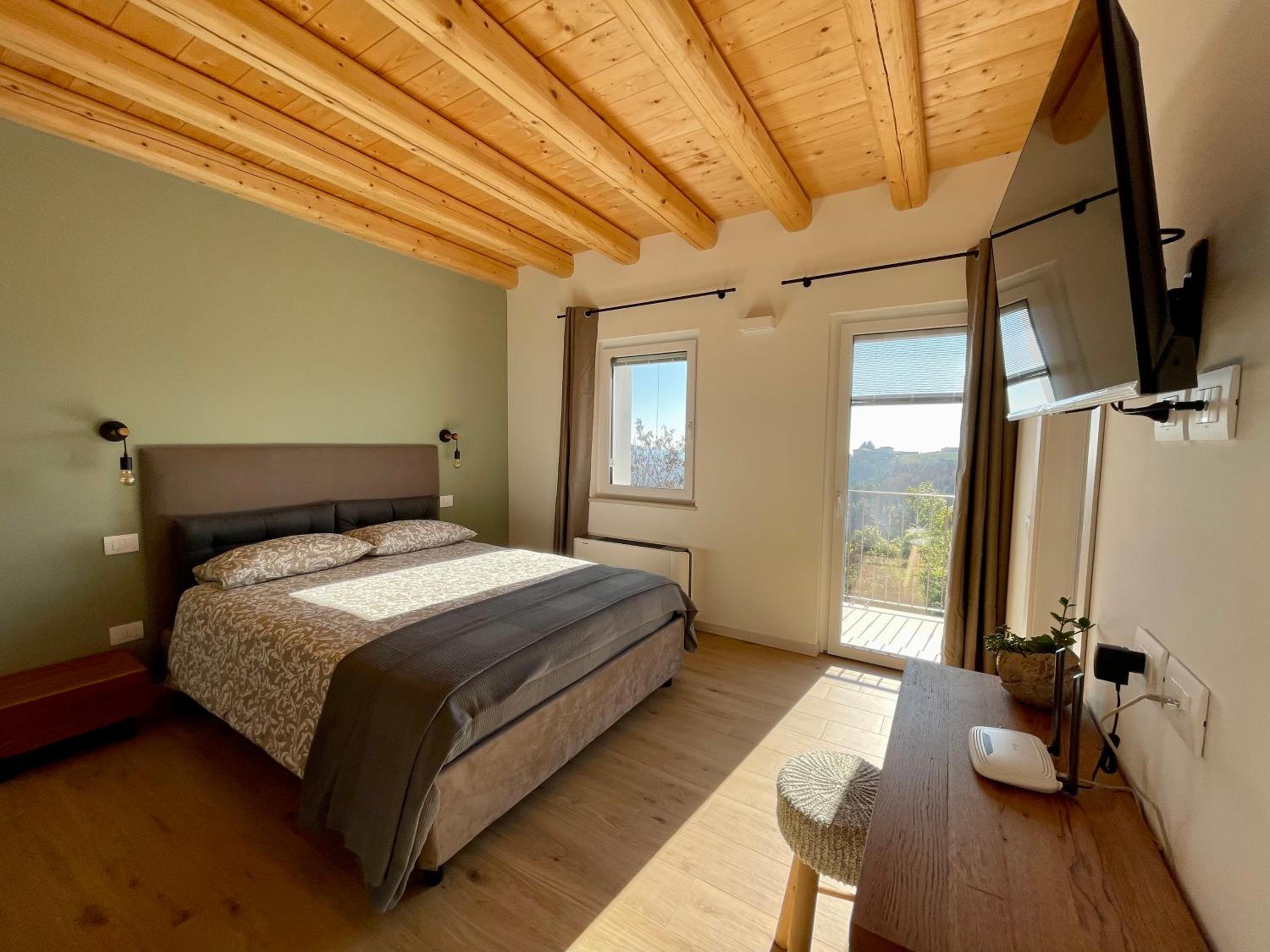 Large Double Room