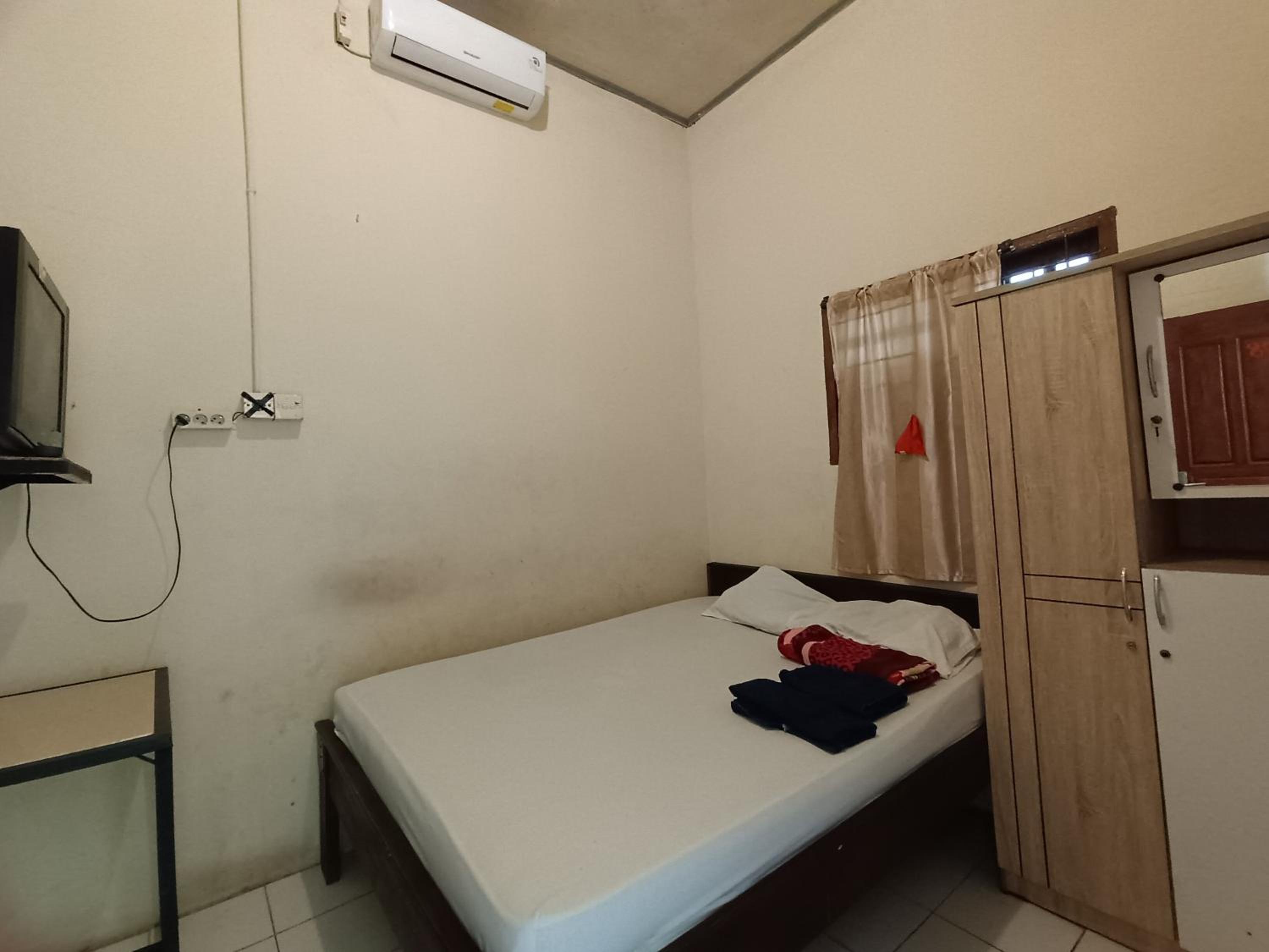 Deluxe Double Room - Photo 9