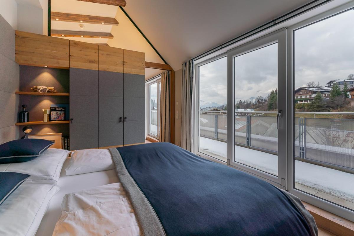 Penthouse Apartment photo 1