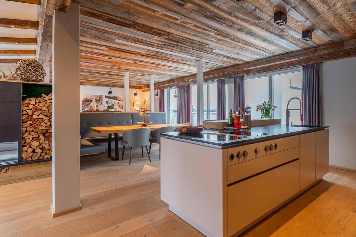 Penthouse Apartment photo 3