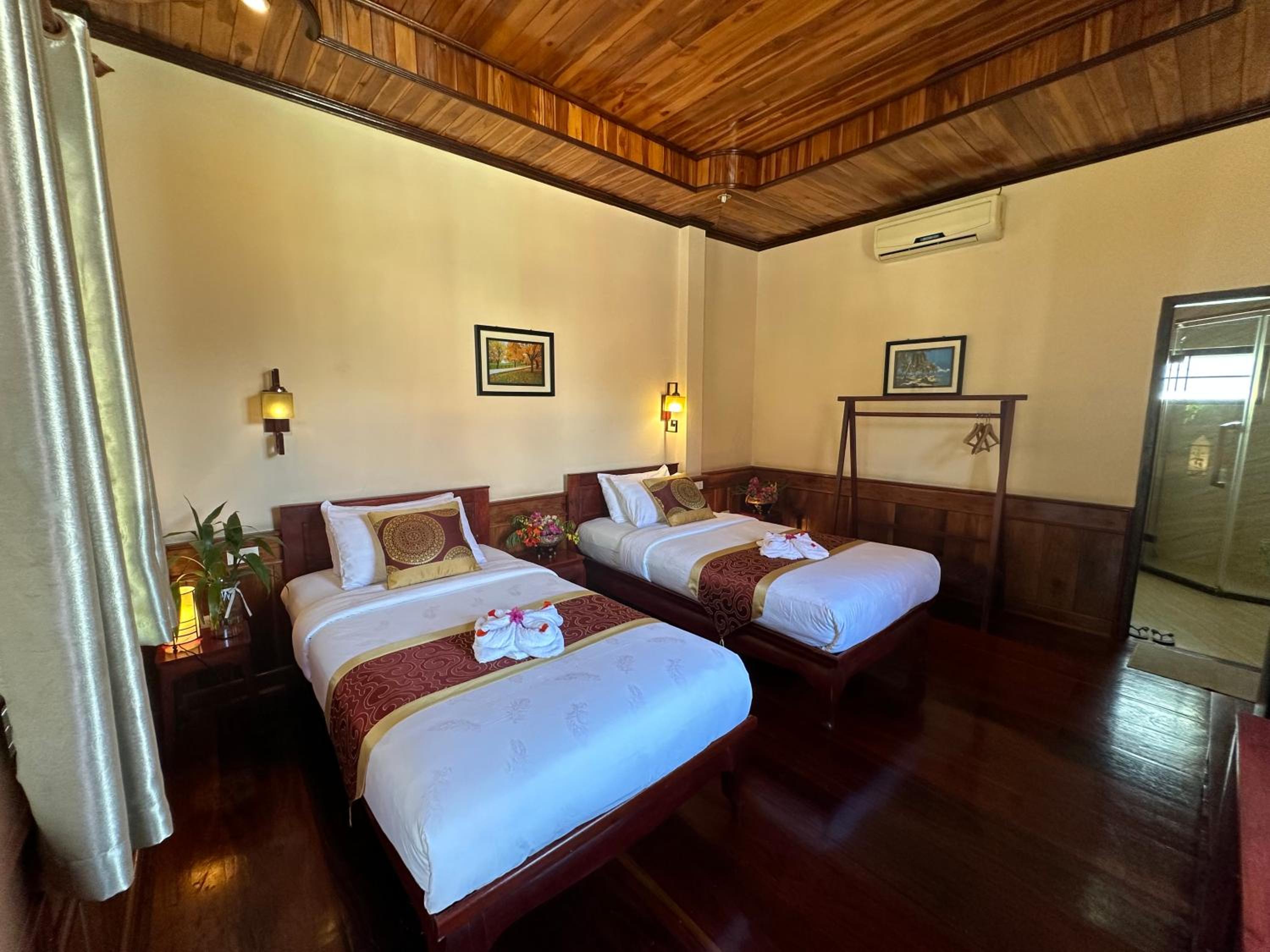 Deluxe Twin Room - Photo 23