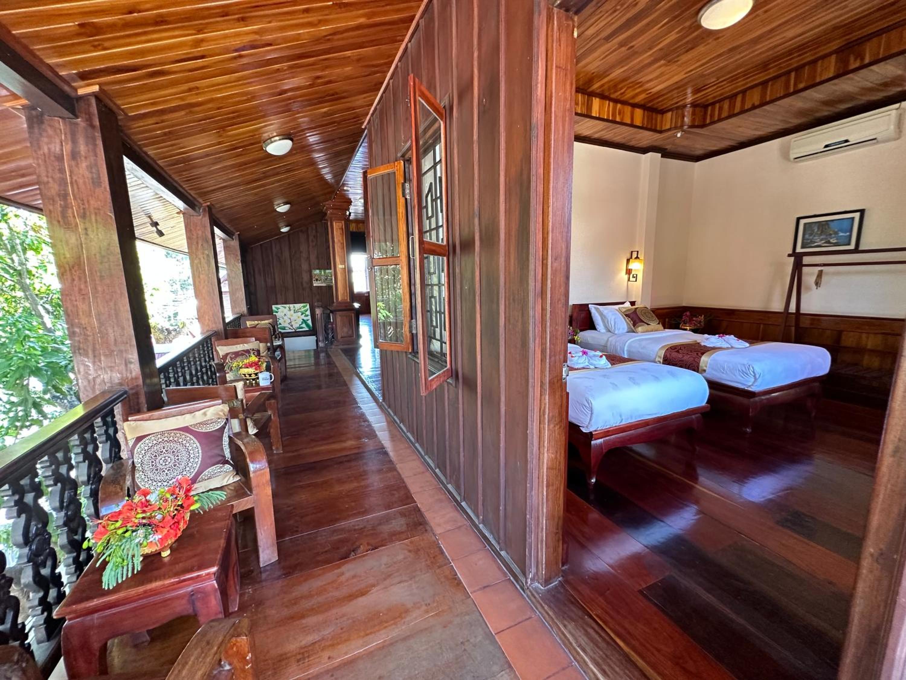 Deluxe Twin Room - Photo 1