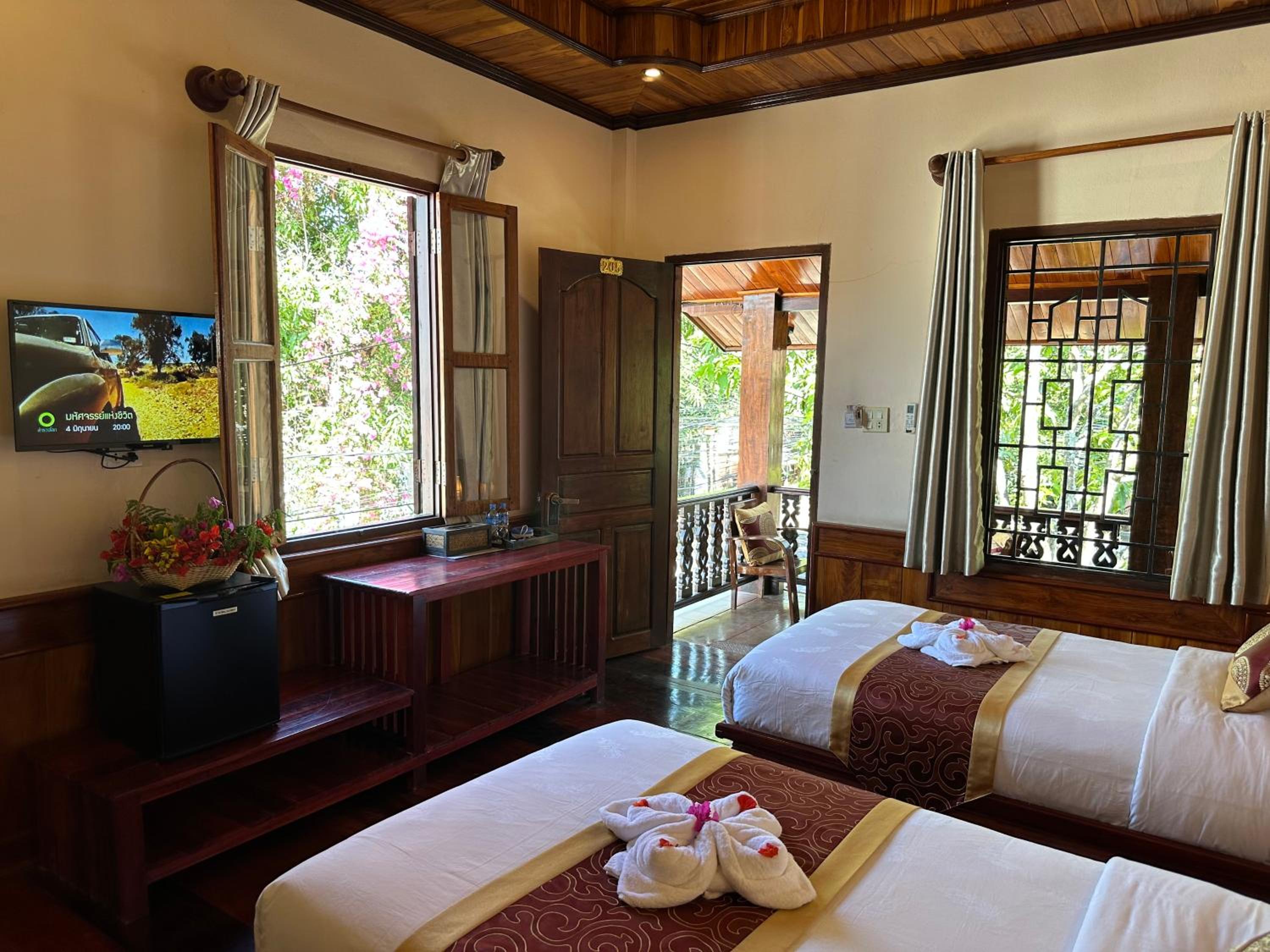 Deluxe Twin Room - Photo 5