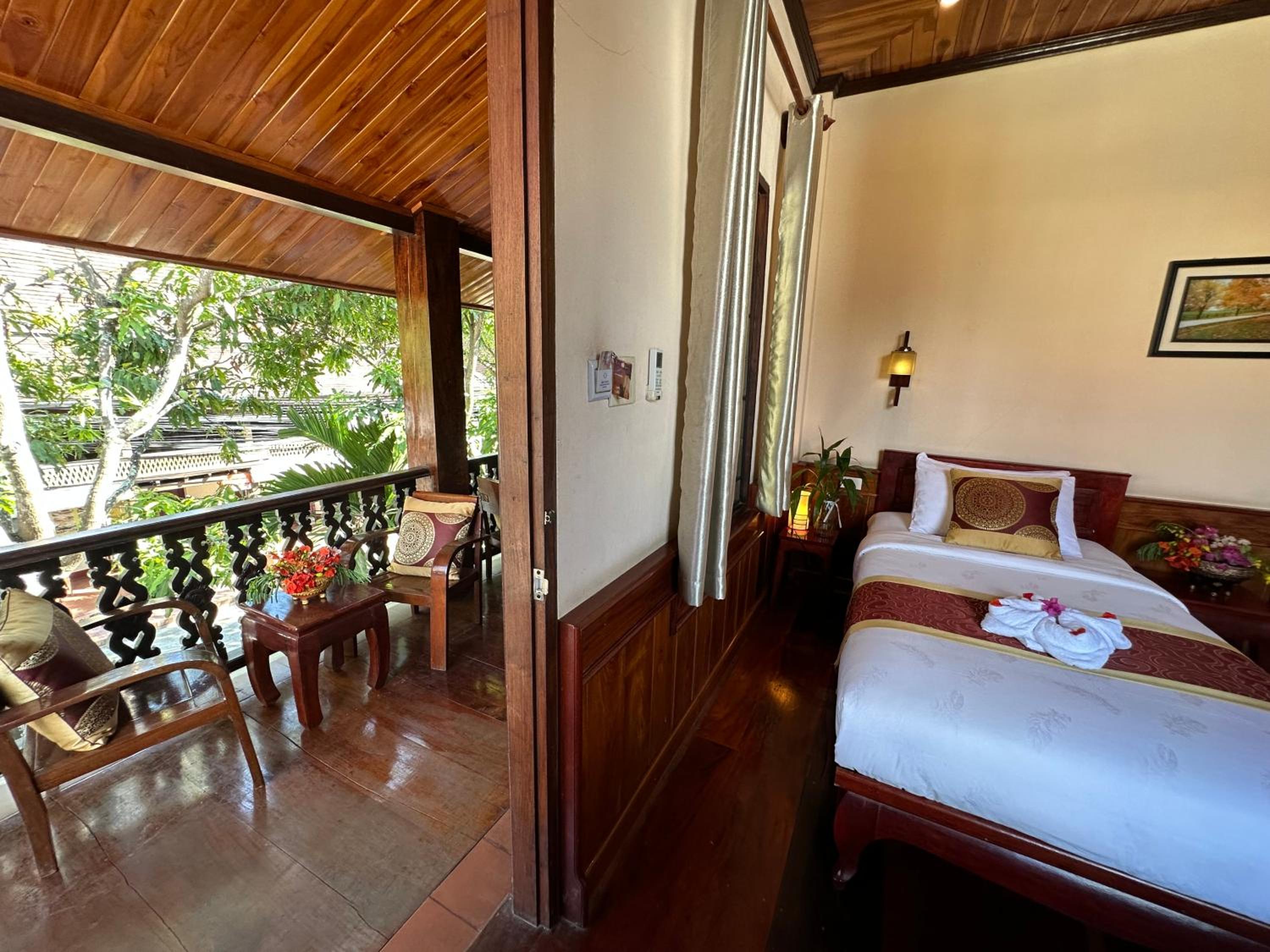 Deluxe Twin Room - Photo 8
