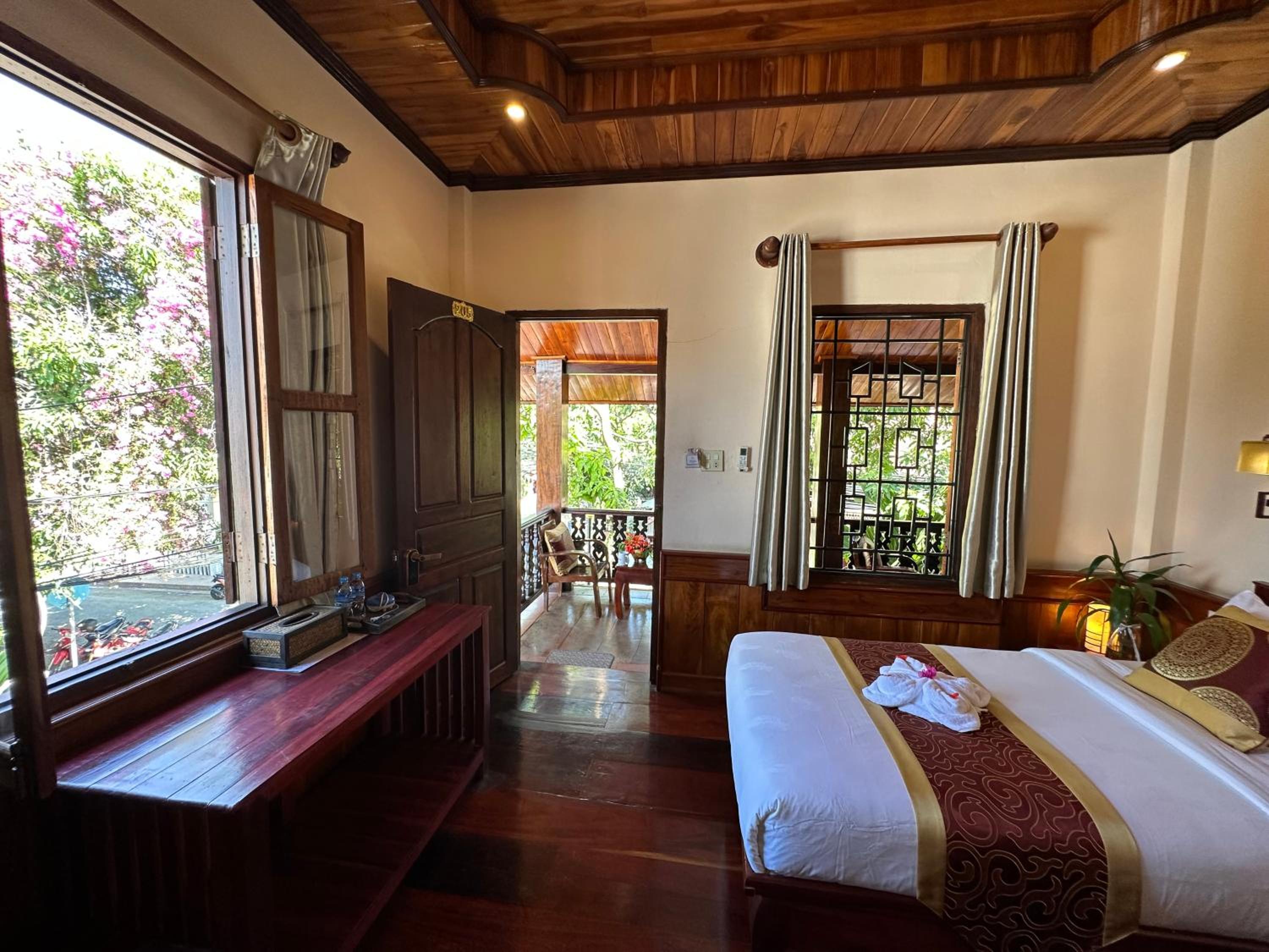 Deluxe Twin Room - Photo 2