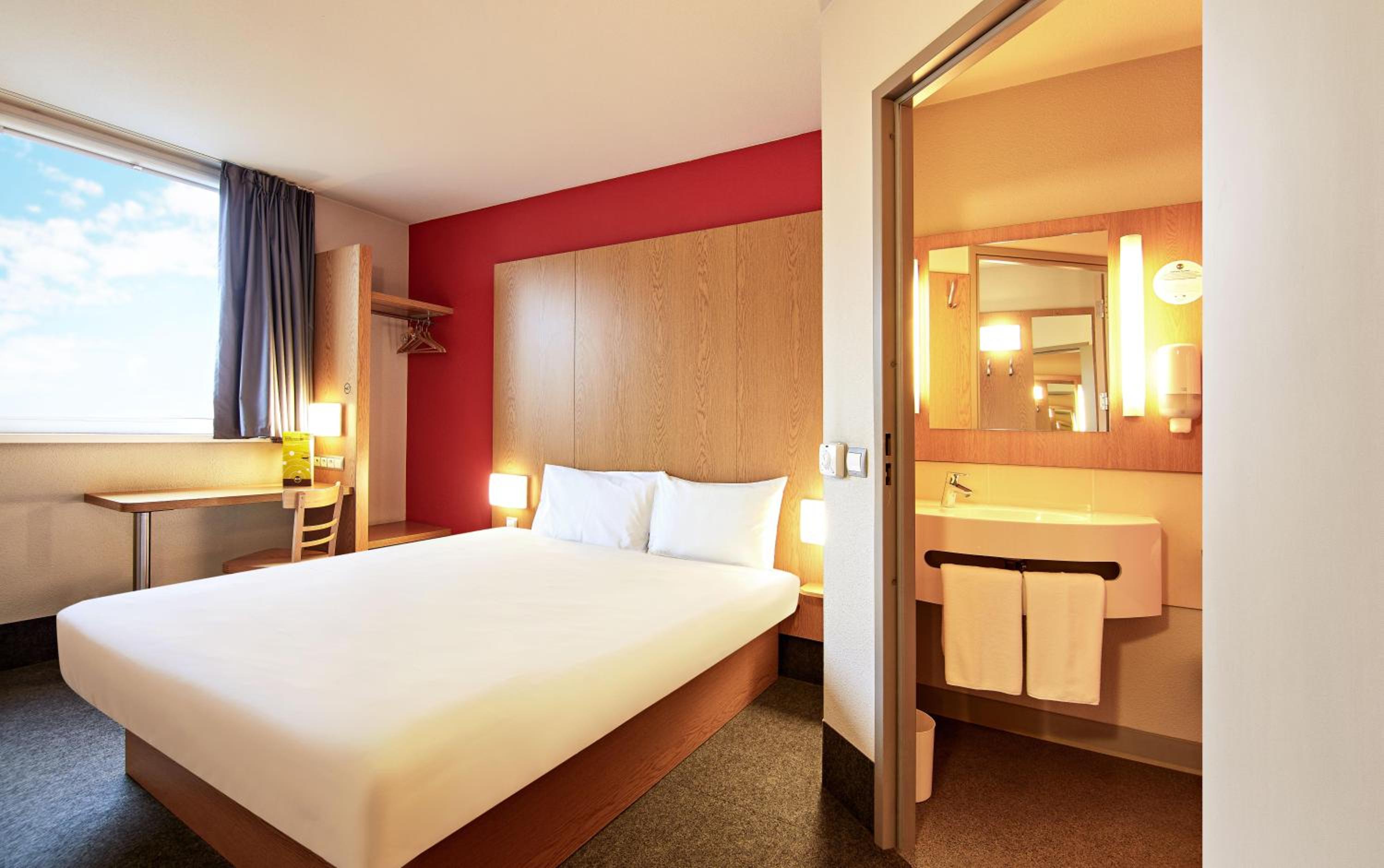 Double Room - Photo 1