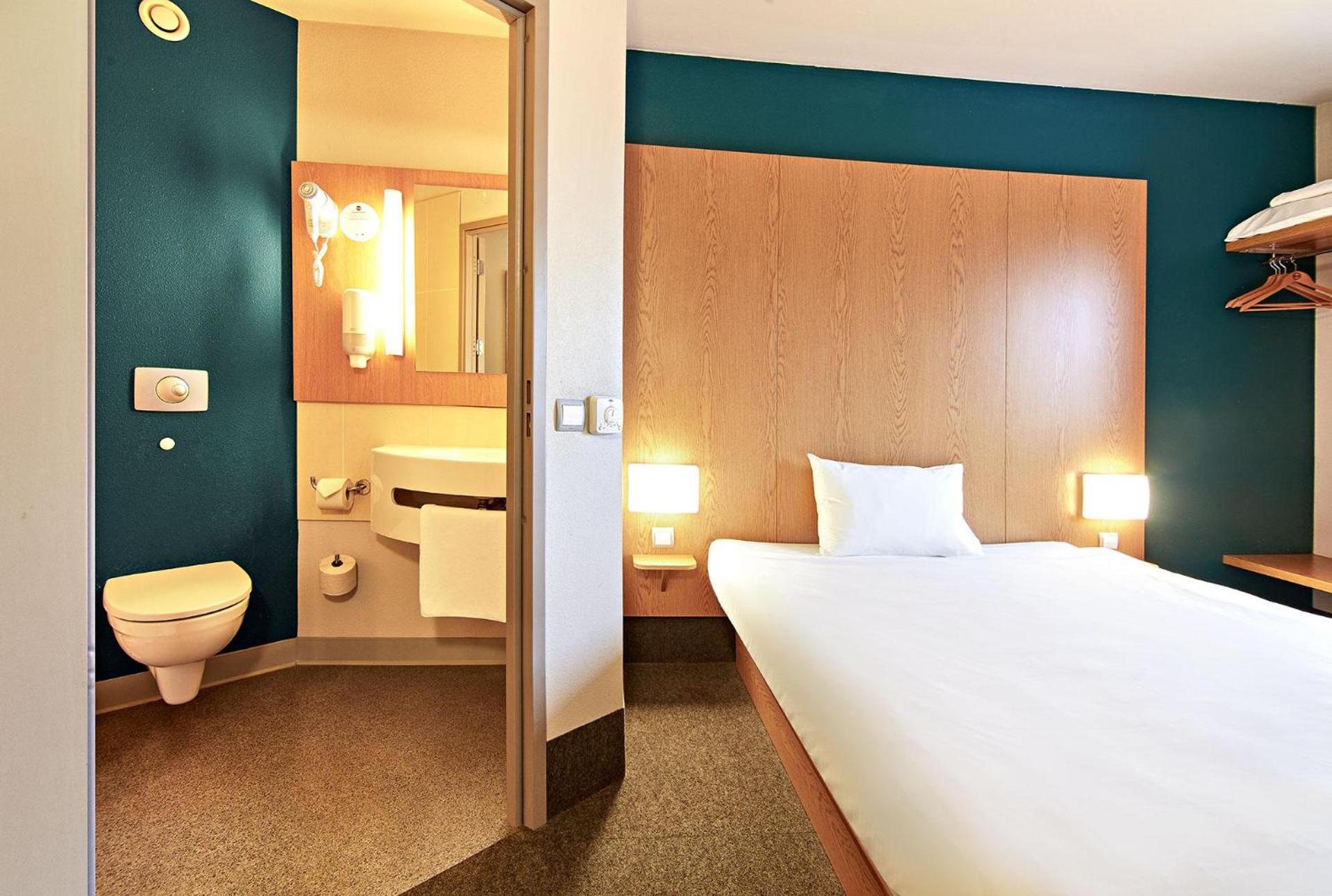 Double Room - Photo 2