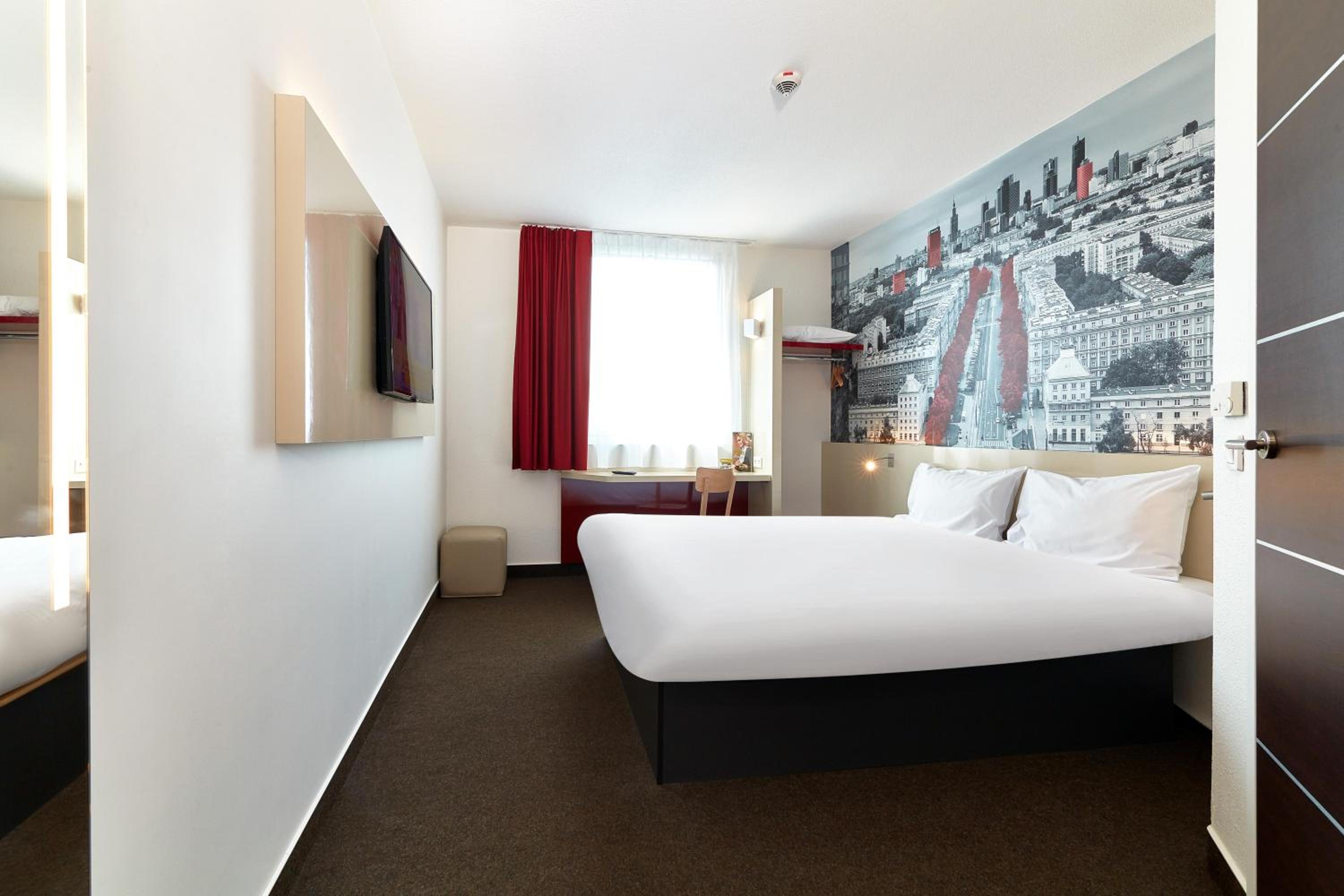 Double Room - Photo 3