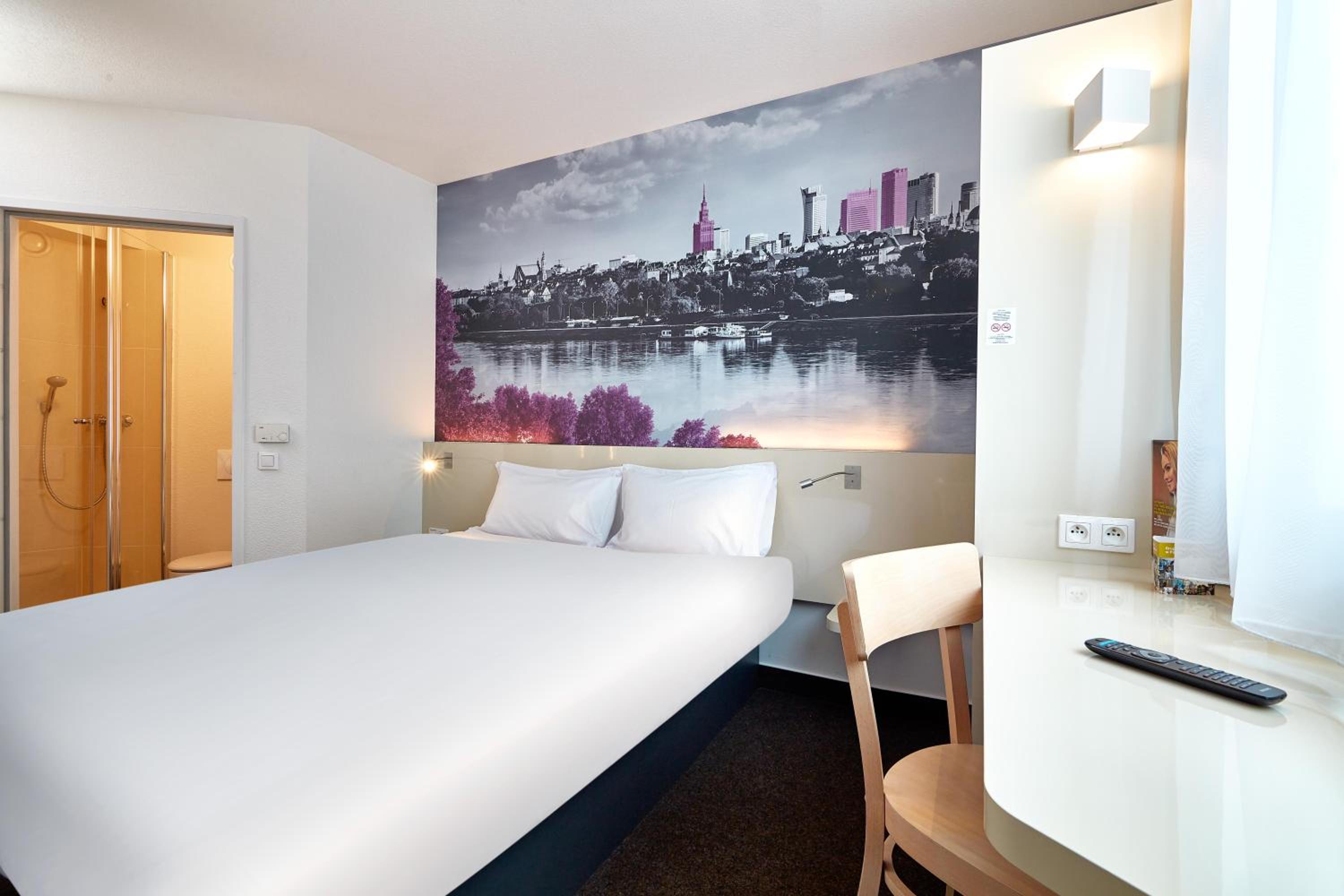 Double Room - Photo 5
